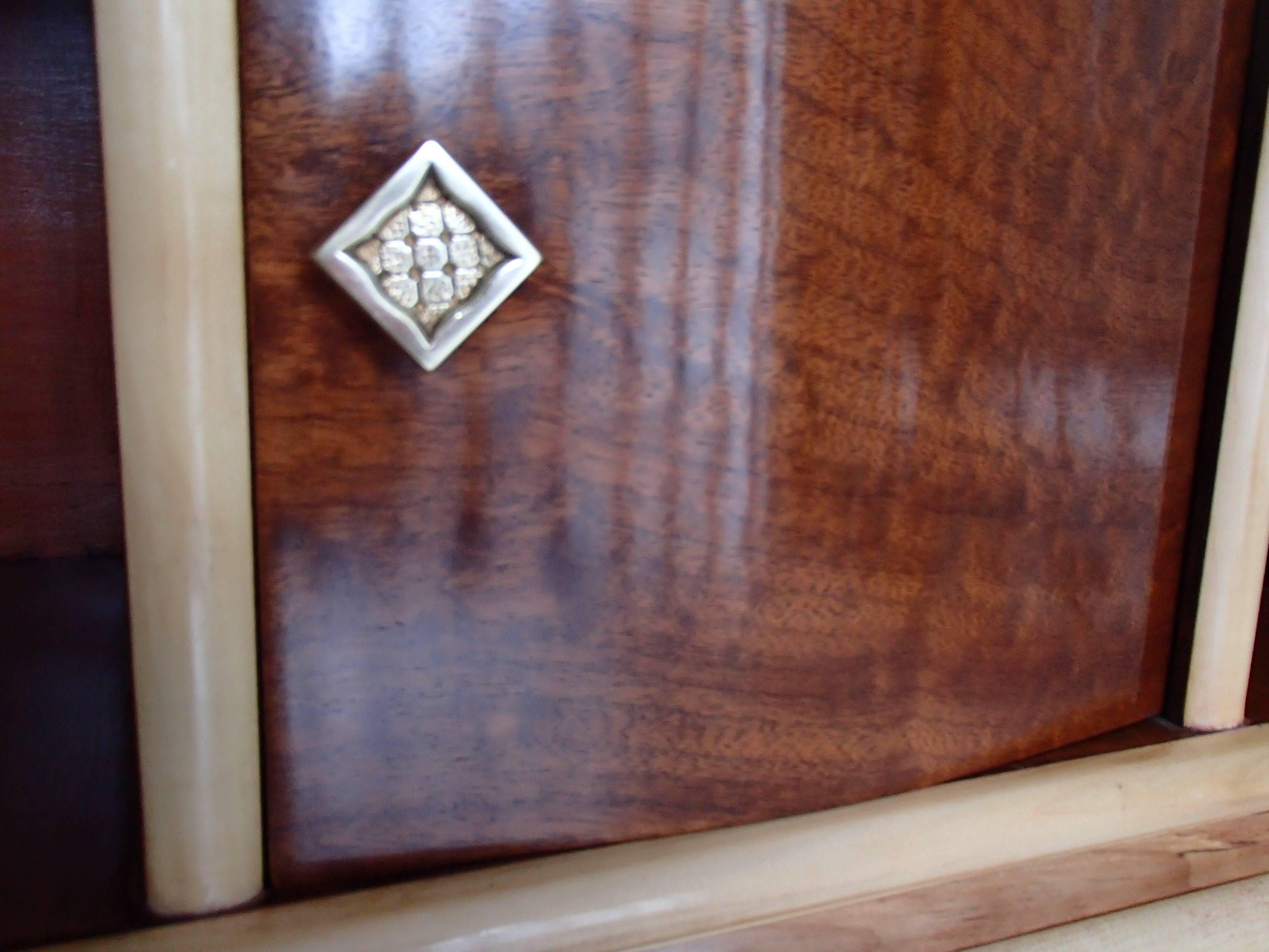 Pair of Art Deco Canadian maple eye on birch side table nightstands completely restored with shellac.