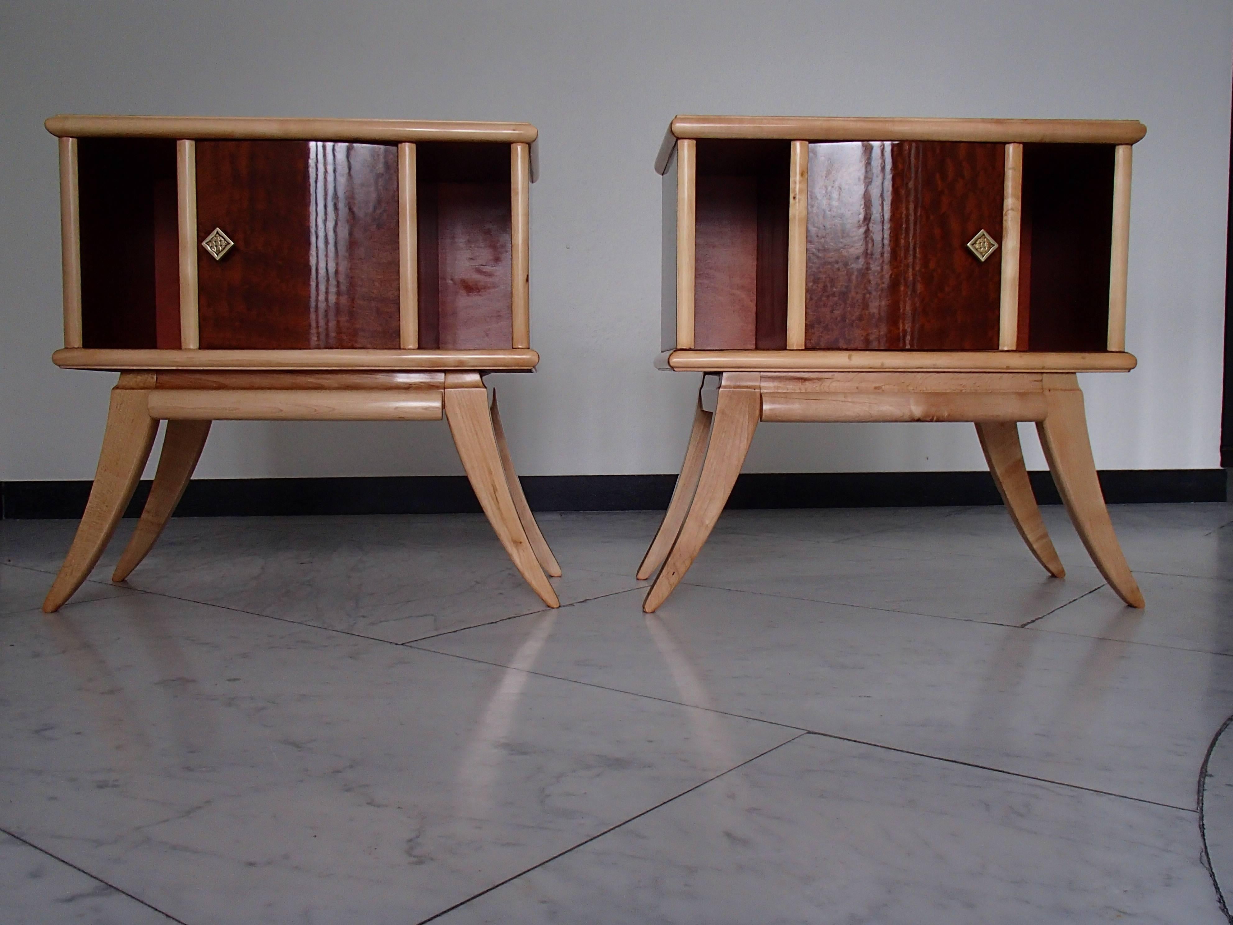 Pair of Art Deco Canadian Maple Eye on Birch Side Table Nightstands For Sale 4