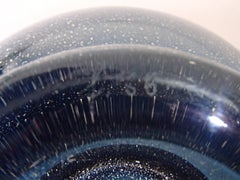 Vasija moderna de mediados de siglo azul con incrustaciones de plata de Graal Glas Firmado FS 66