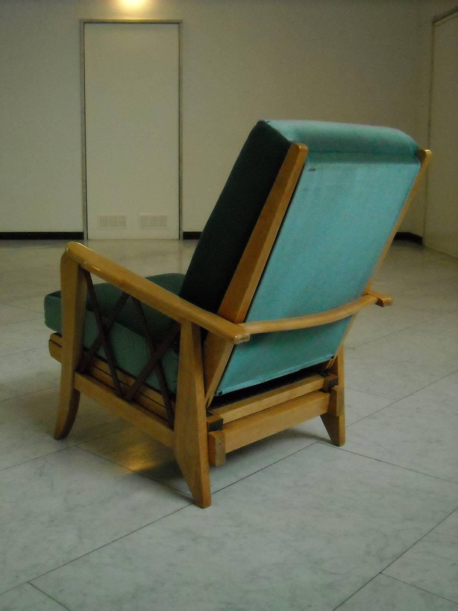 Mid-Century Modern Extendable Armchair Two-Tone Birch Blue Velvet Cushions  For Sale at 1stDibs