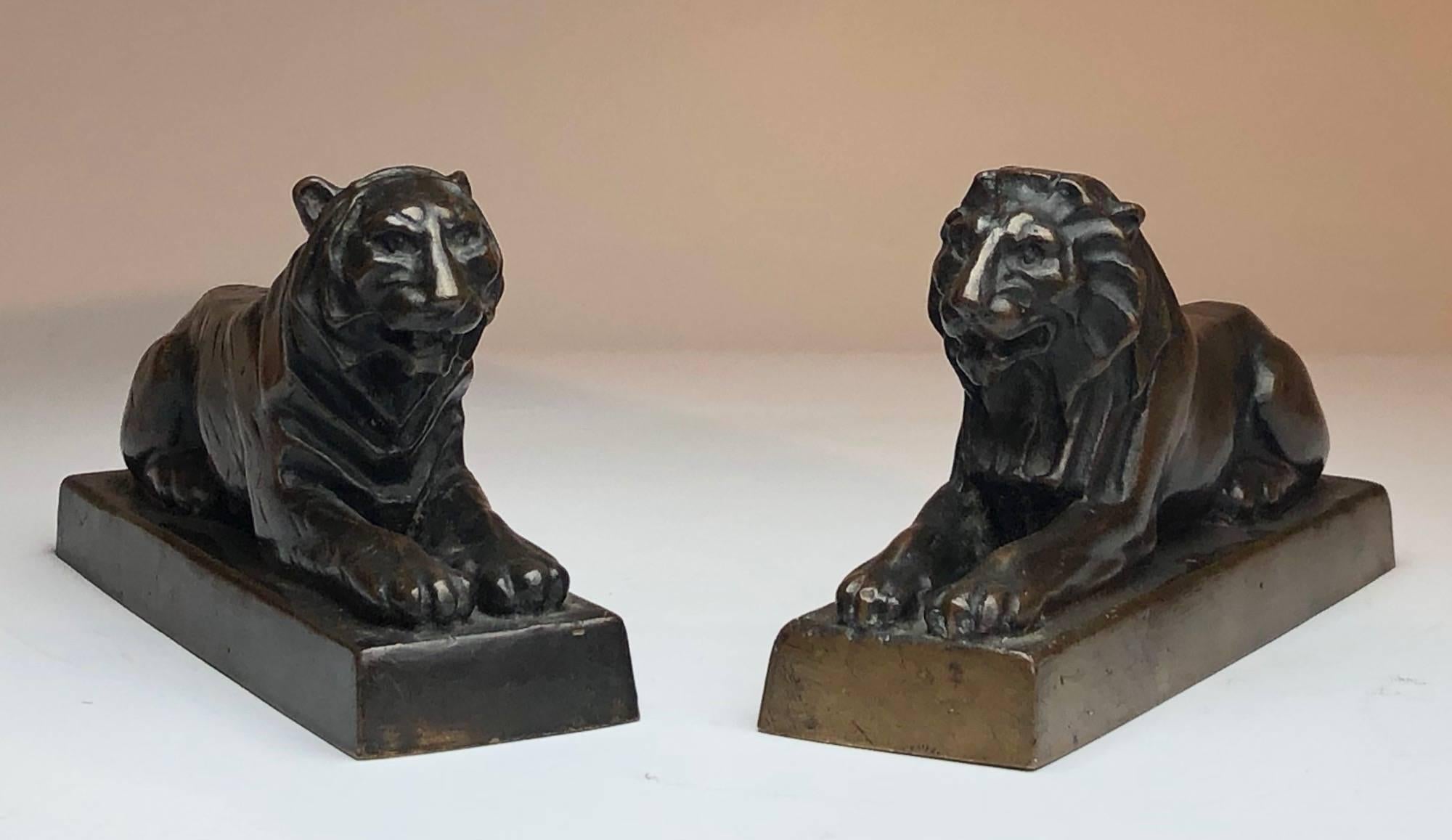 French Bronze Stylized Pair of Lions, circa 1920