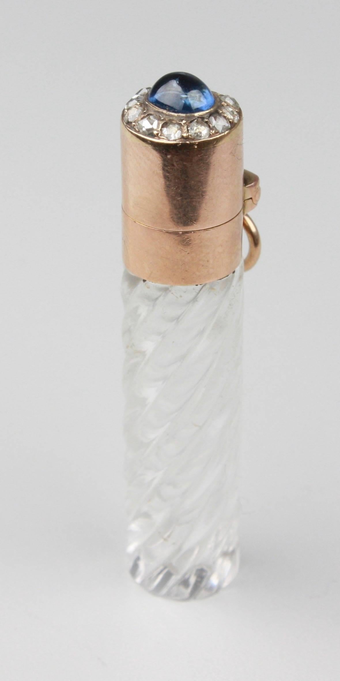 Gold Diamond and Sapphire Scent Bottle, French, circa 1900 In Excellent Condition For Sale In London, GB