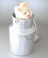 Antike Katze im Milchkännchen Musikautomat von Roullet & Decamps