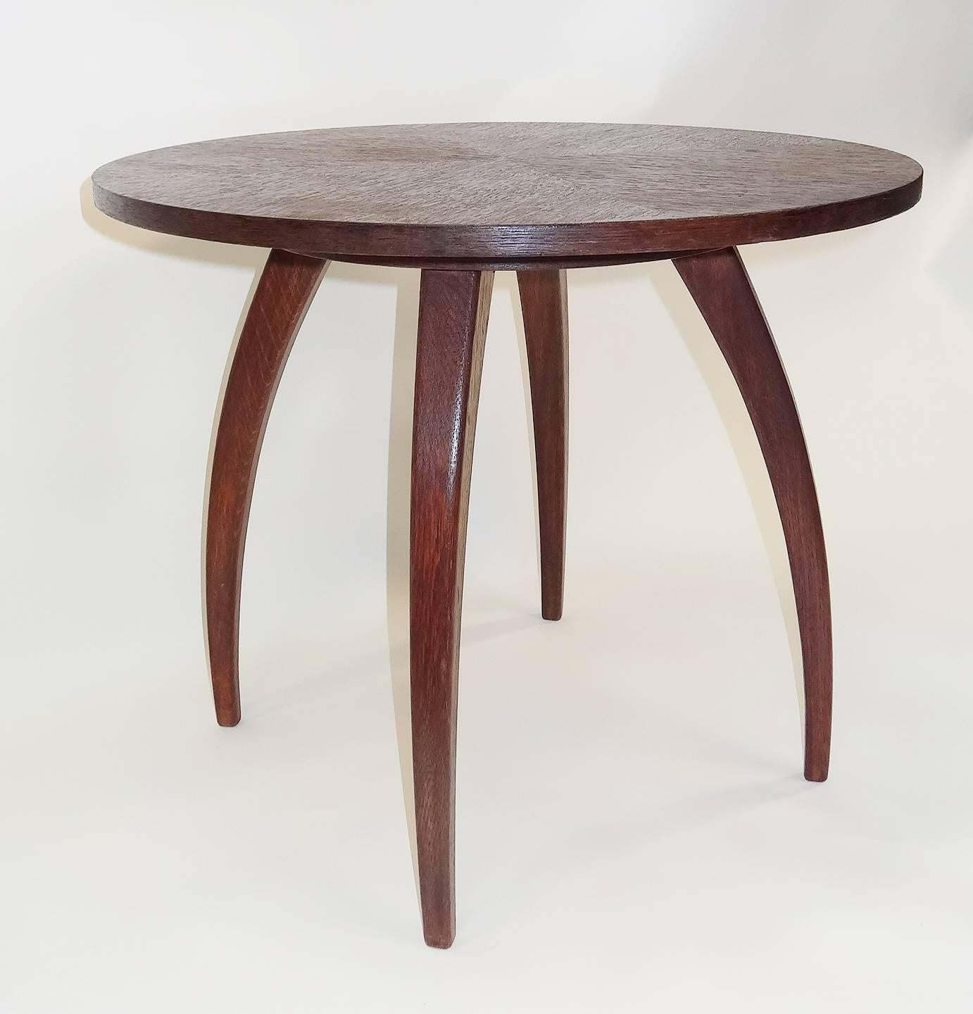Modernist 1930s Jindrich Halabala Spider Oak Table In Excellent Condition For Sale In London, GB
