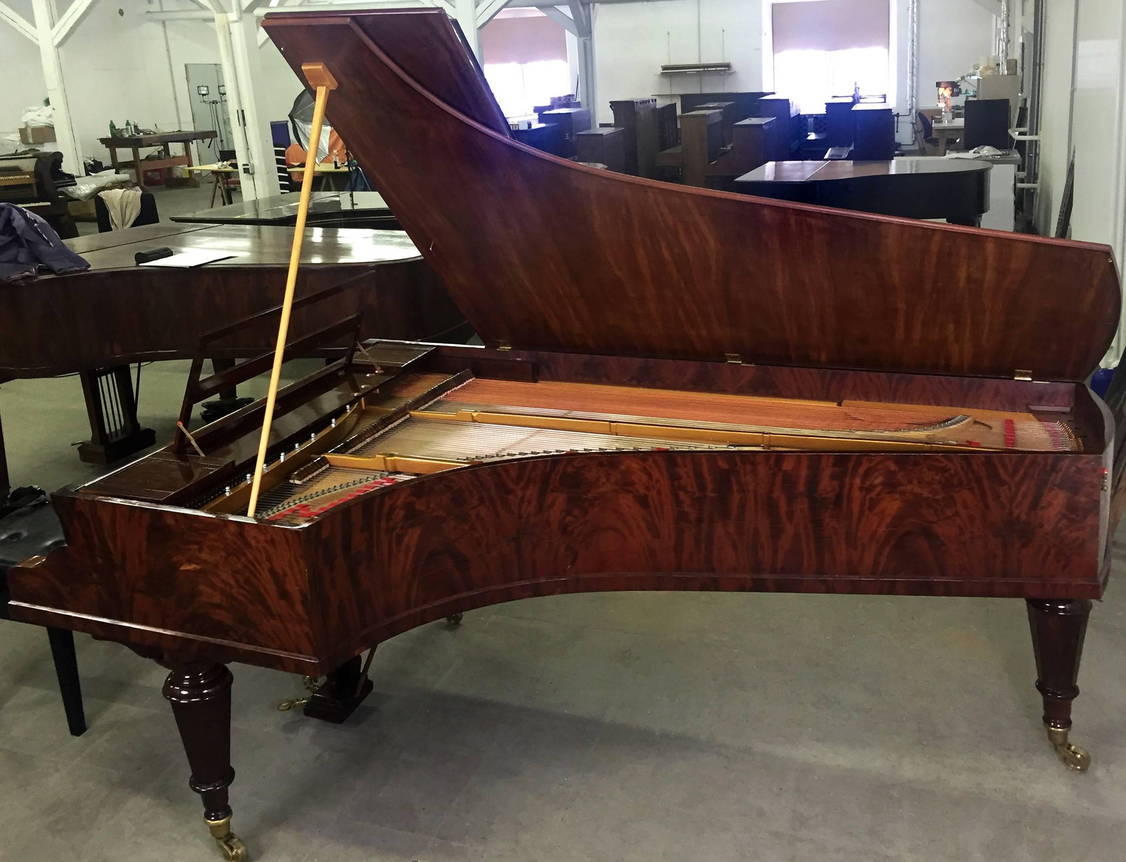 19th Century Pfeiffer Period Romantic Biedermeier Grand Fortepiano Sim. Pleyel, circa 1835