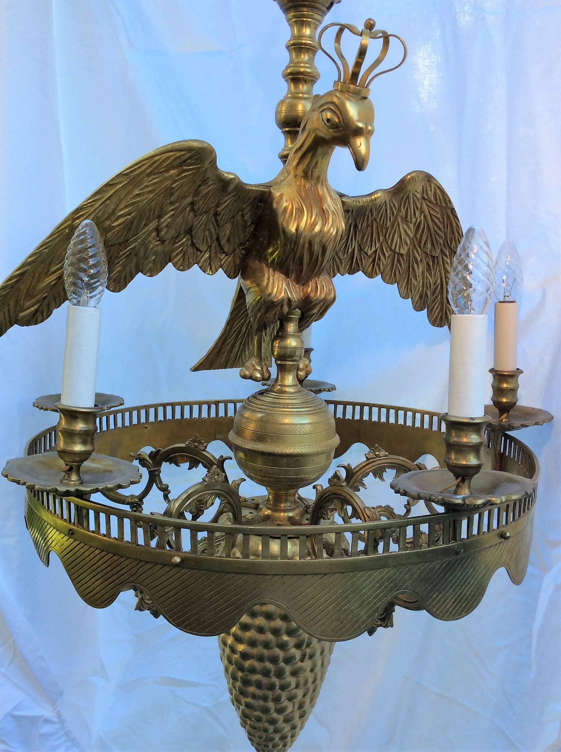 Empire Bronze Chandelier with Crowned Eagle and Columbine Cup, 19th Century In Excellent Condition For Sale In Ettlingen, Baden-Wurttemberg