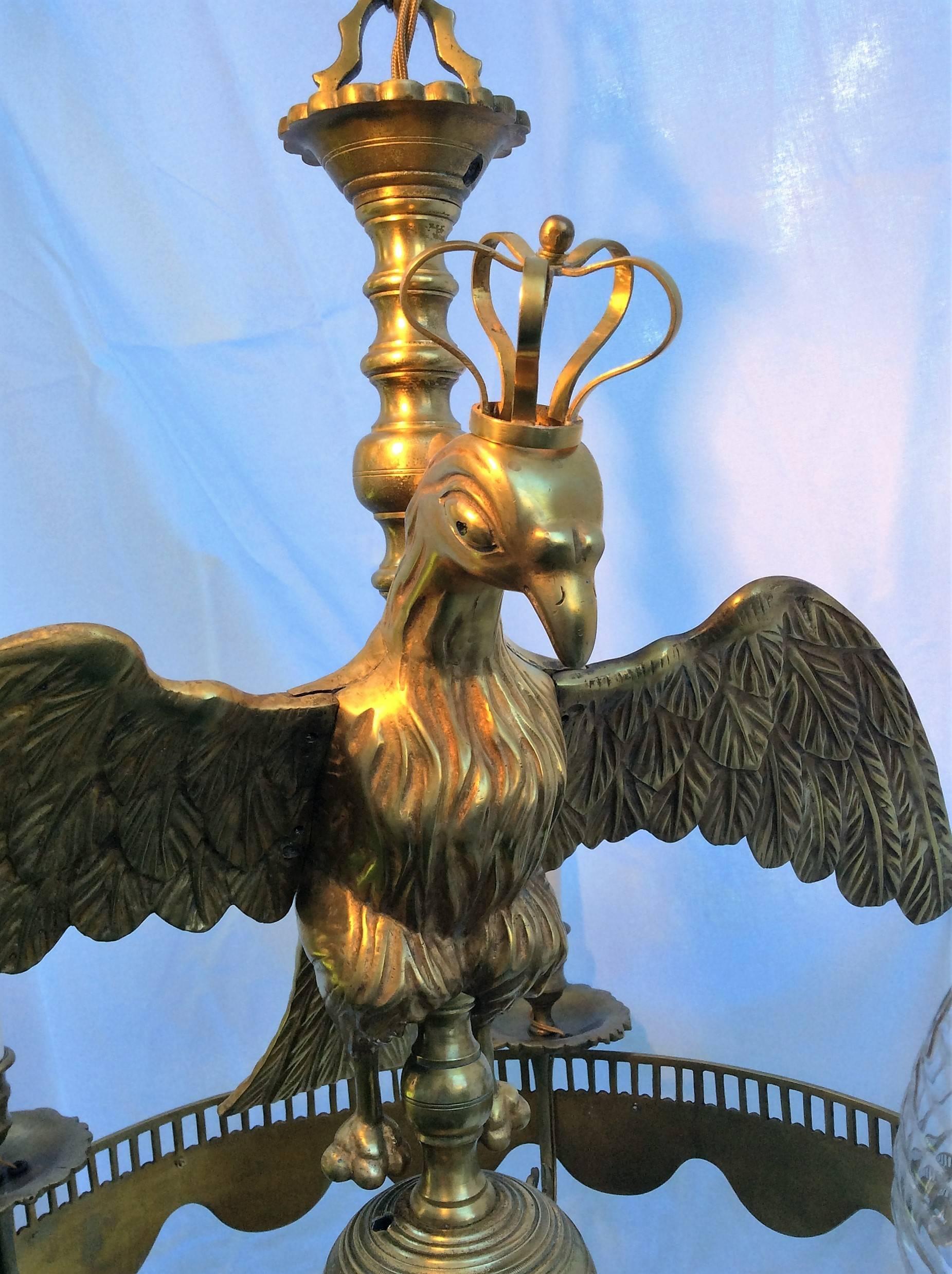 Empire Bronze Chandelier with Crowned Eagle and Columbine Cup, 19th Century For Sale 1