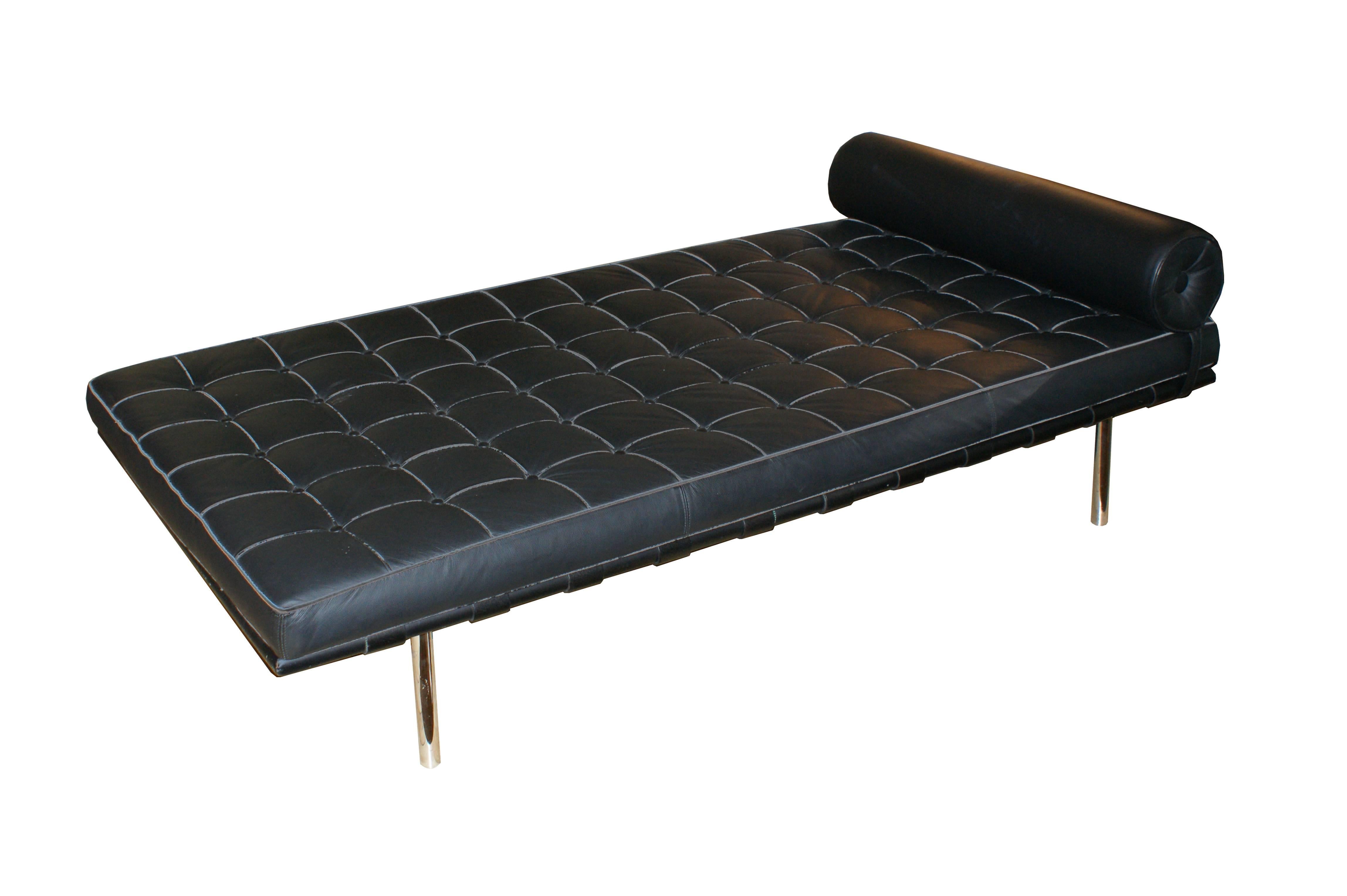 Modern Mies van der Rohe, Barcelona Day Bed, Produced by Knoll, circa 1970 For Sale