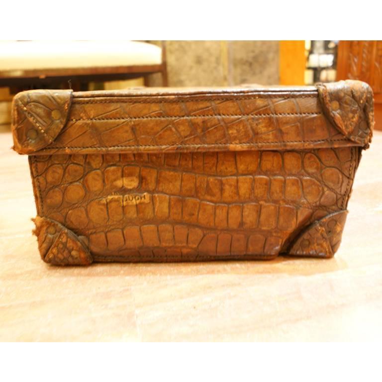 Art Deco Big Crocodile Suitcase, Brown Leather, Metal Decoration, England, 1930 For Sale
