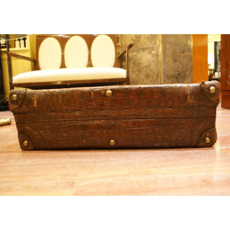 English Big Crocodile Suitcase, Brown Leather, Metal Decoration, England, 1930 For Sale