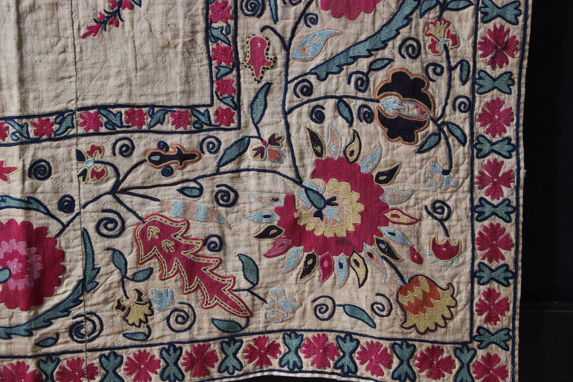 Early 19th Century Ura Tube Suzani, Silk Embroidery, Uzbekistan 3