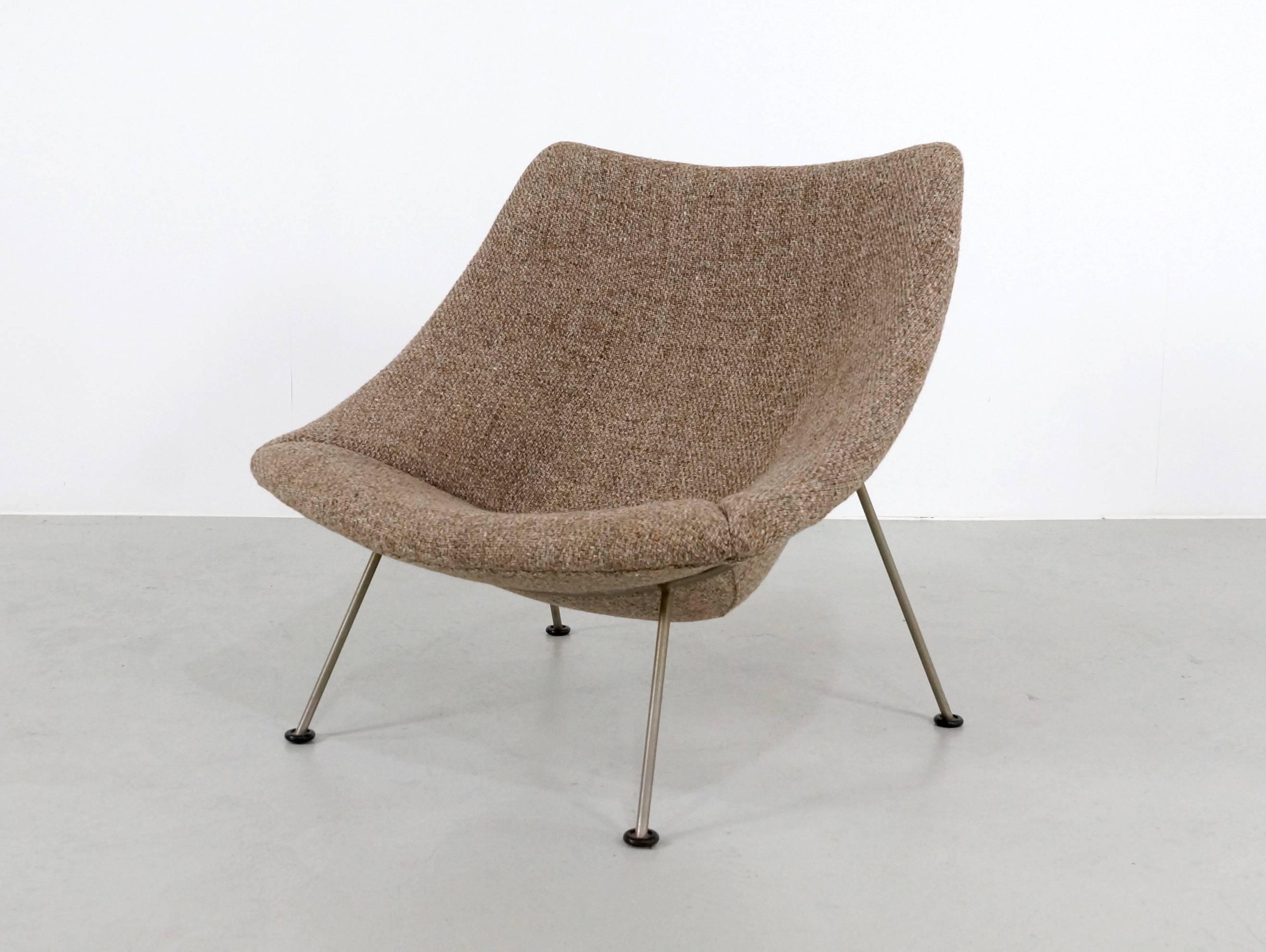 Dutch Oyster Chair by Pierre Paulin for Artifort