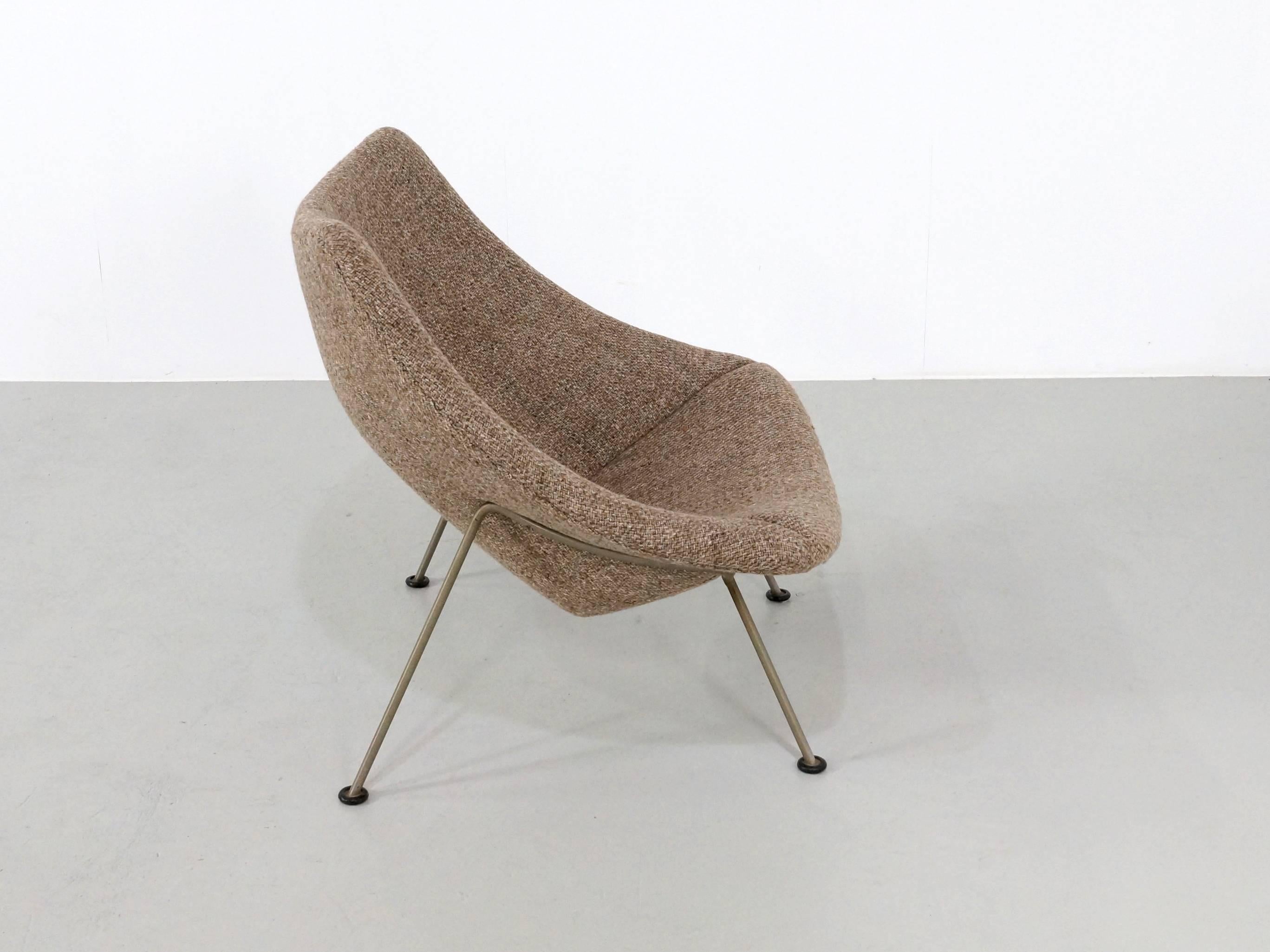 Oyster Chair by Pierre Paulin for Artifort In Good Condition In 's Heer Arendskerke, NL