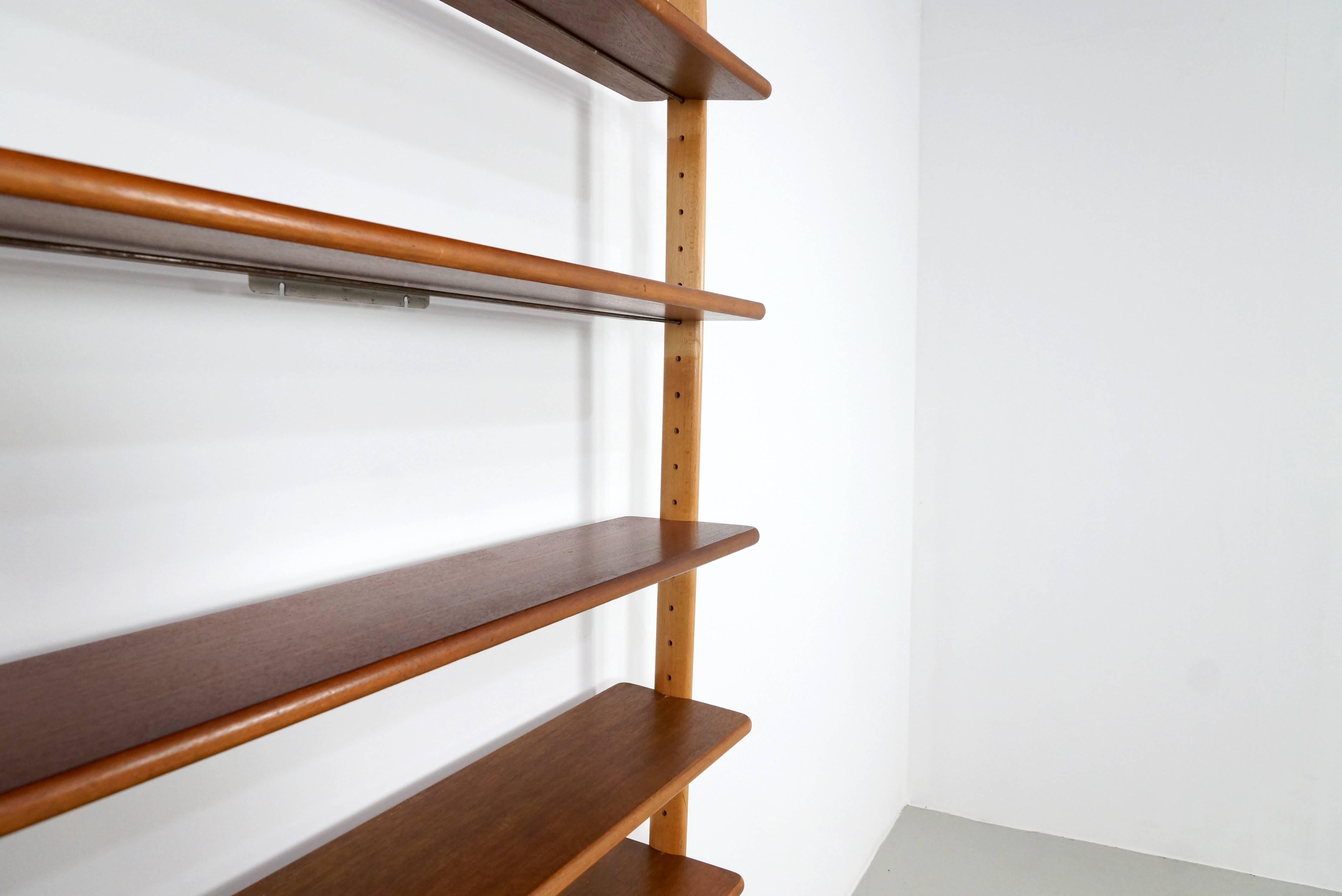 20th Century William Watting Shelving Wall Unit with Cabinet for Fristho, 1960s
