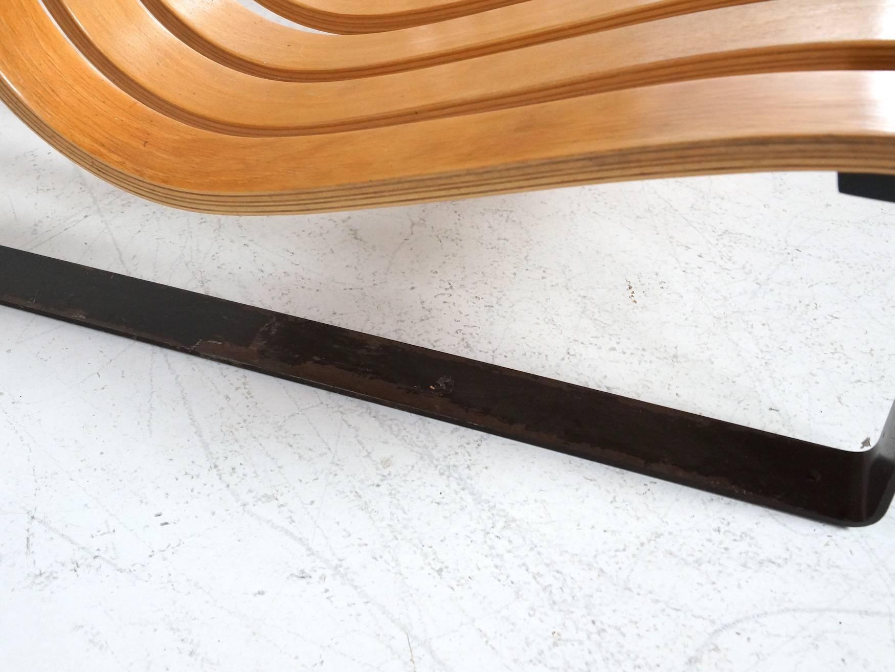 Bentwood Slatted Bench by Kho Liang Ie for Artifort, 1968 1