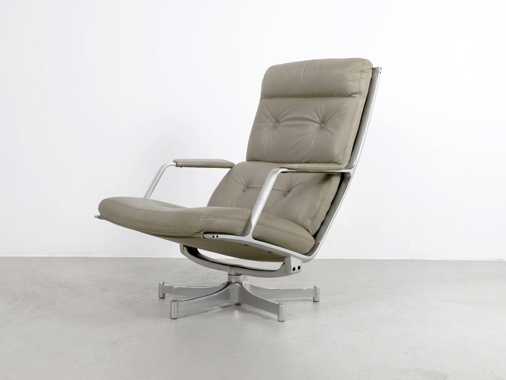 German Fabricius & Kastholm FK85 Grey Leather Lounge Chair for Kill International, 1962