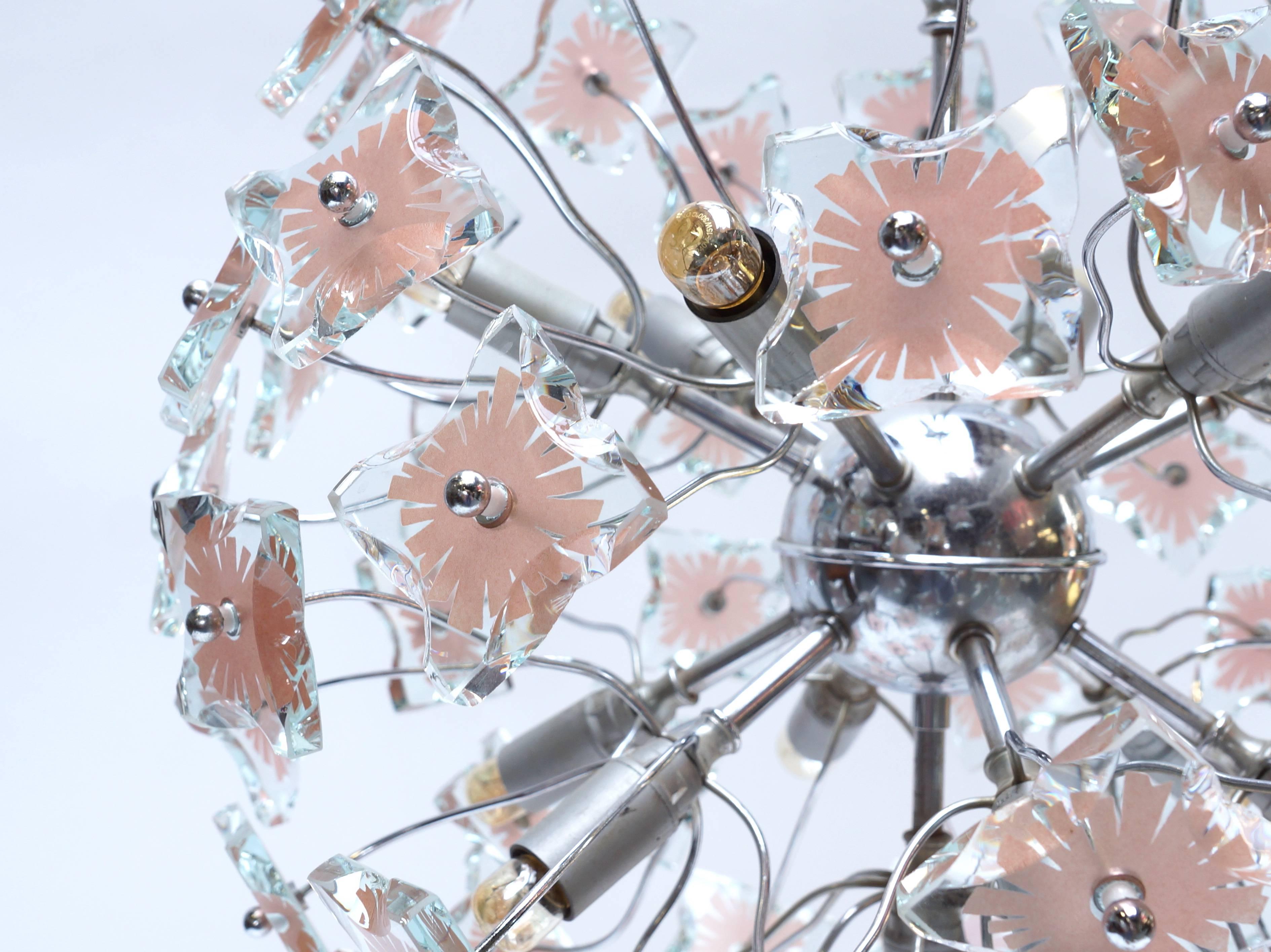 20th Century Mid-Century Italian Glass Sputnik Chandelier in Fontana Arte Style For Sale