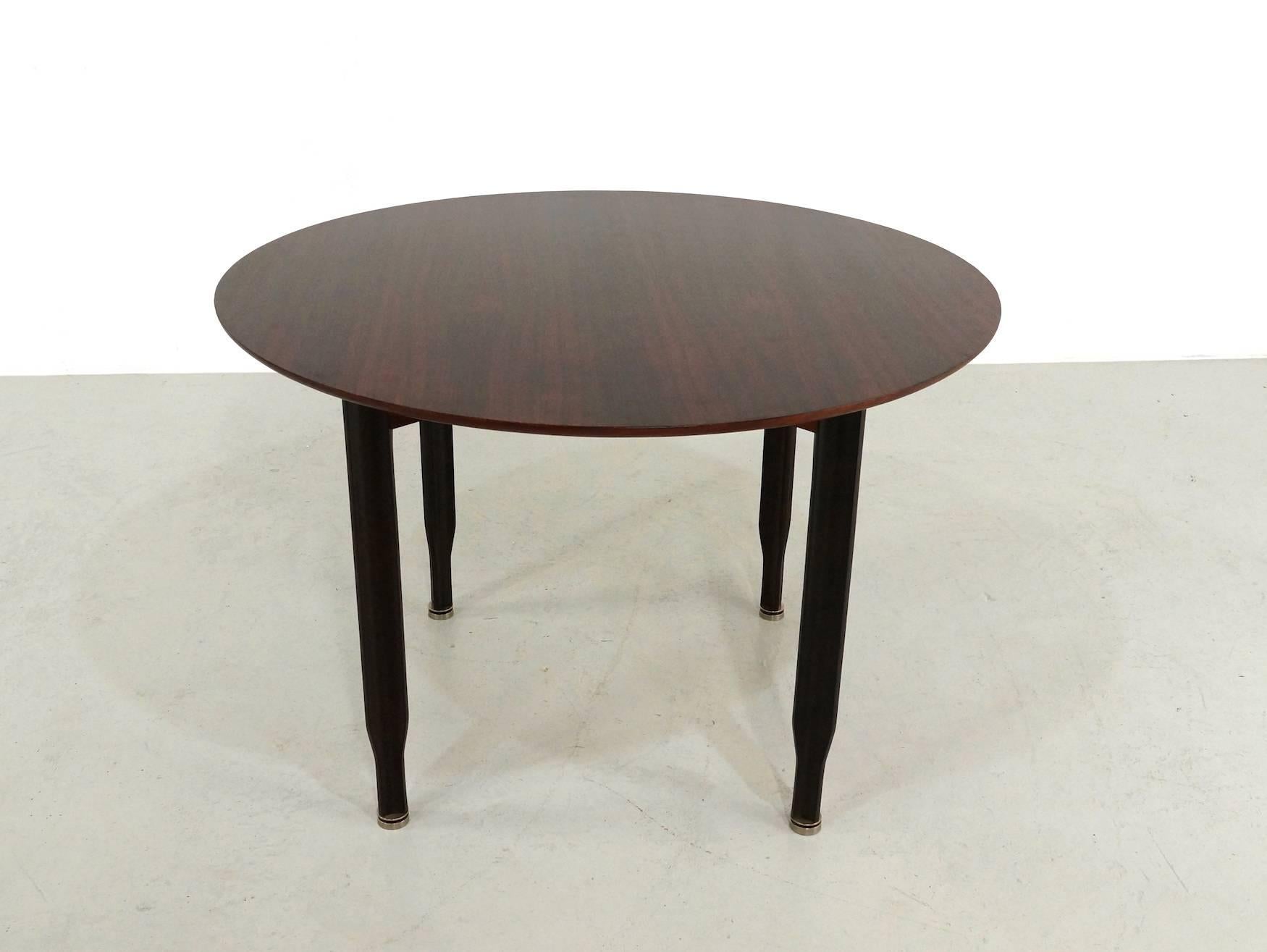 Mid-Century Modern Round Mahogany Dining Table, Italy, 1960s For Sale