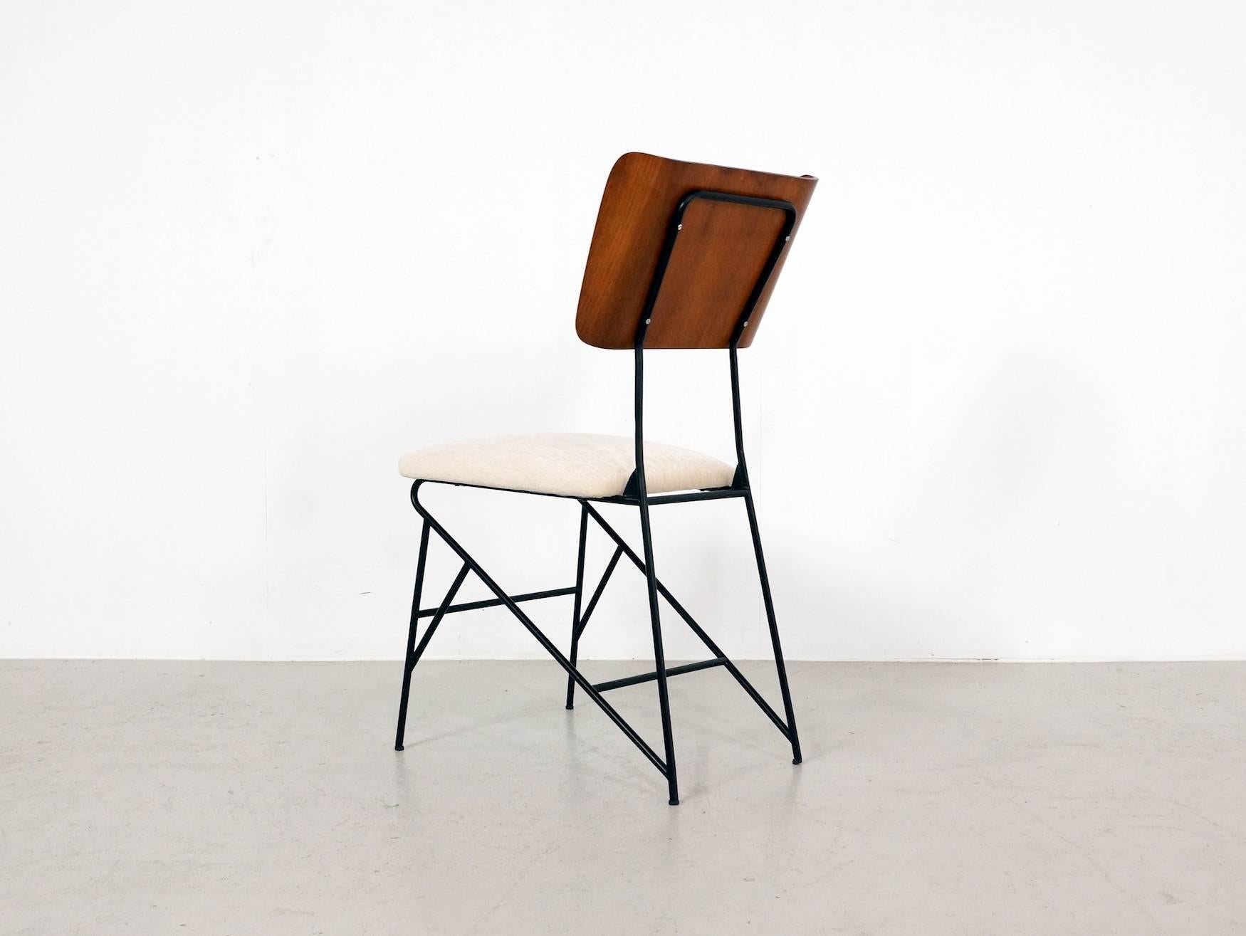 20th Century 1950s Italian Dining Chairs by Carlo Ratti, Set of Six For Sale