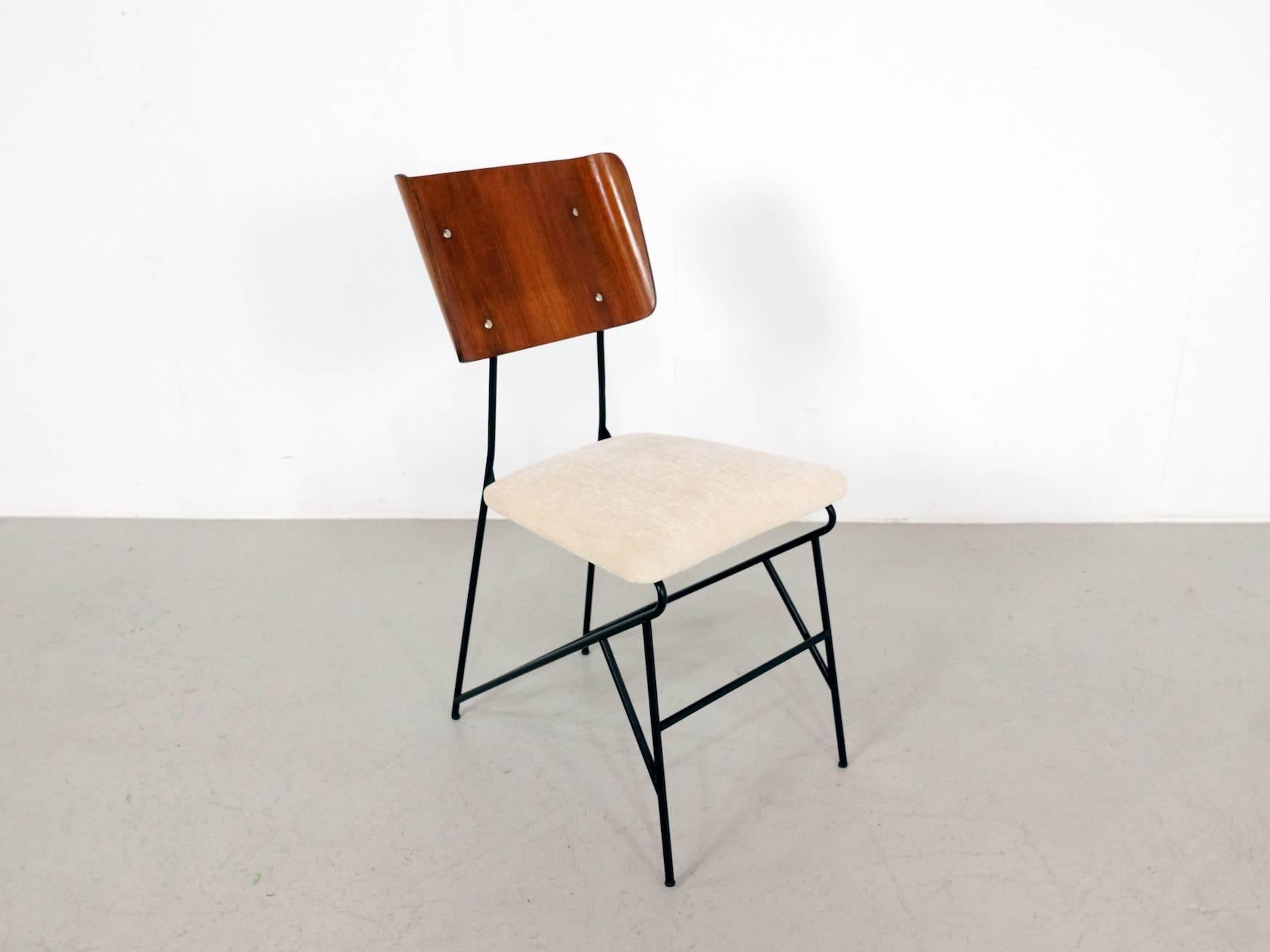 Mid-Century Modern 1950s Italian Dining Chairs by Carlo Ratti, Set of Six For Sale