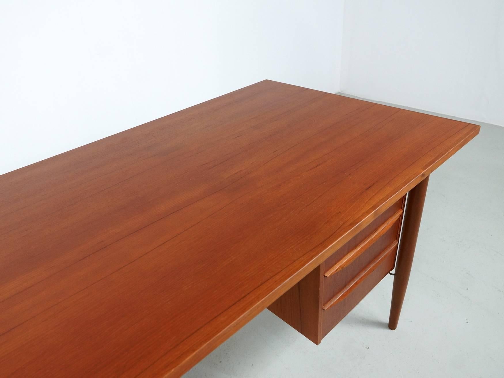Scandinavian Teak Desk by Gunnar Nielsen Tibergaard, Denmark, 1960s For Sale 1