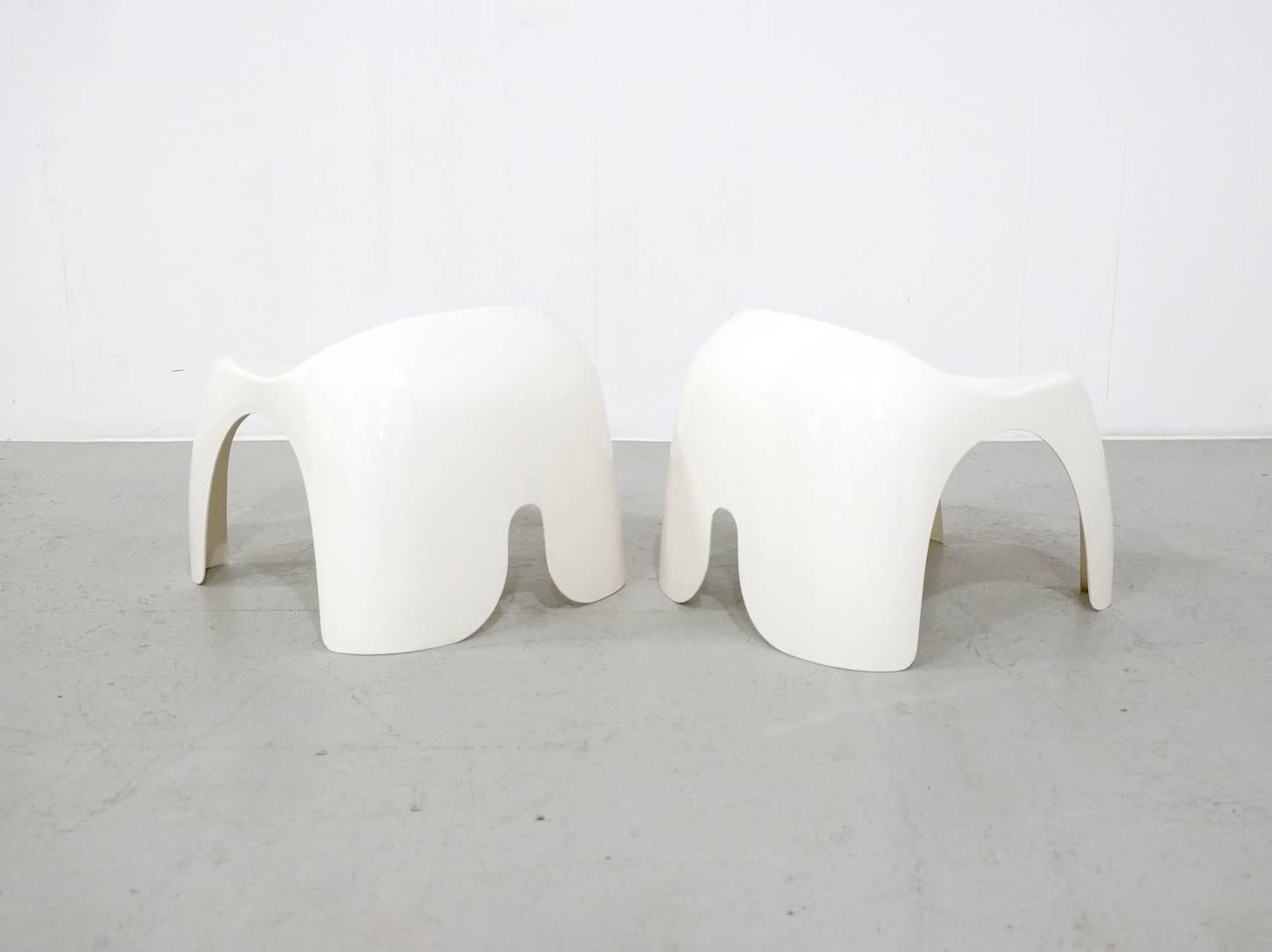 Italian Set of Two Efebo Stackable Stools White ABS, Design by Stacy Dukes, 1960 For Sale