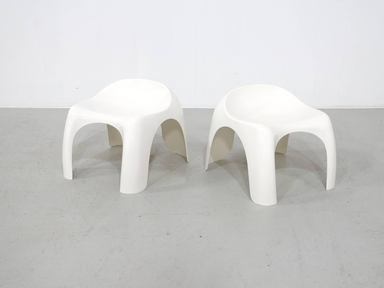 20th Century Set of Two Efebo Stackable Stools White ABS, Design by Stacy Dukes, 1960 For Sale