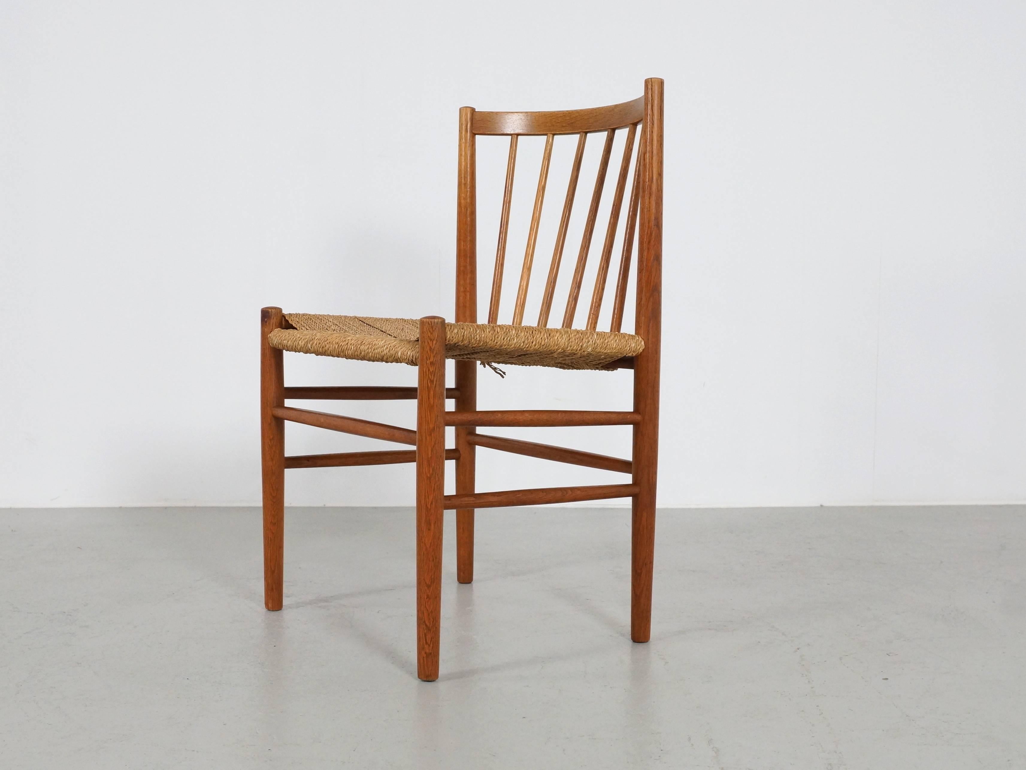 20th Century Scandinavian Dining Chairs by Jørgen Bækmark in Oak and Paper Cord, Set of Four For Sale