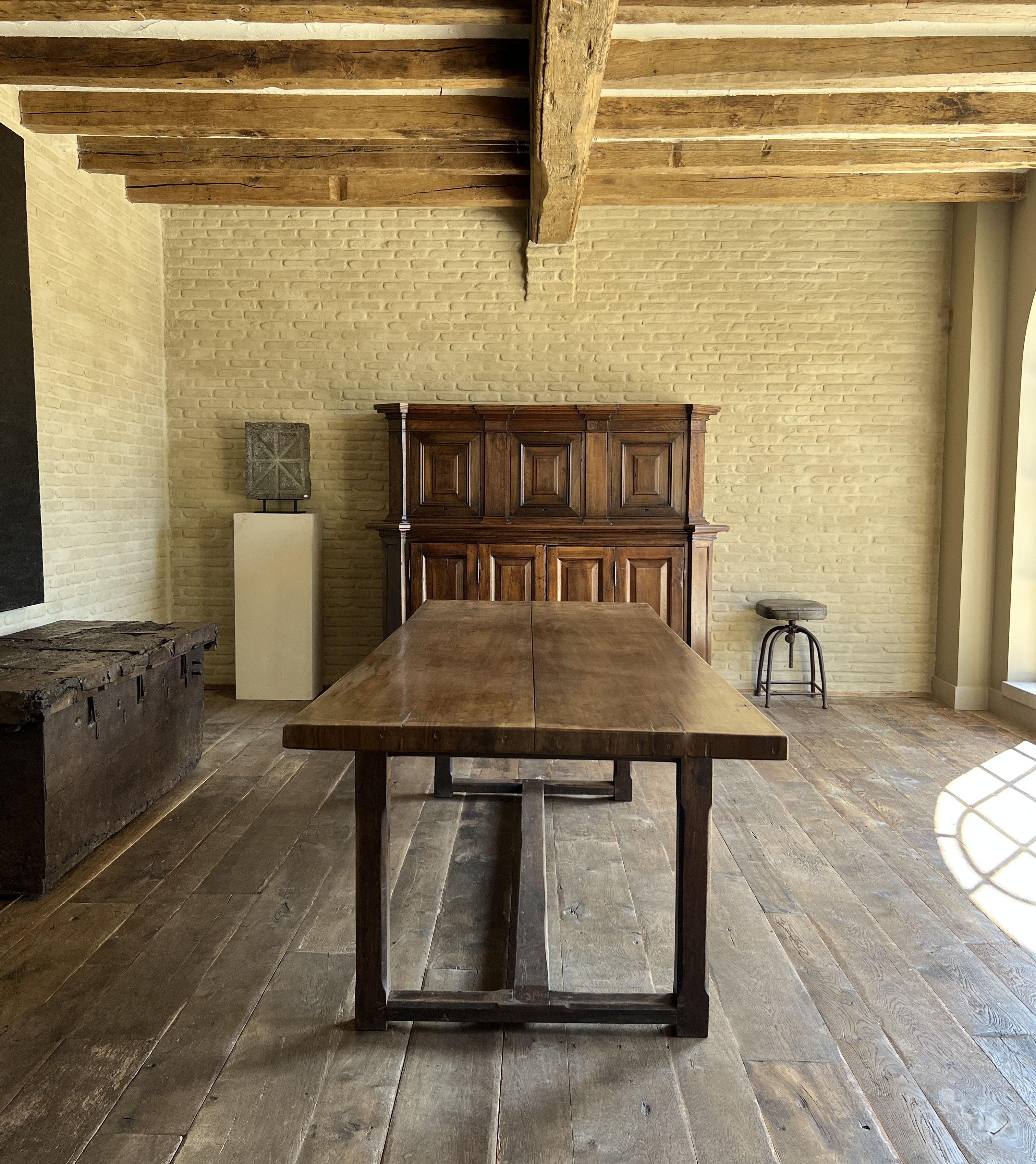 Minimalist Italian 18th century 2 plank top Walnut Refectory Farm Table For Sale