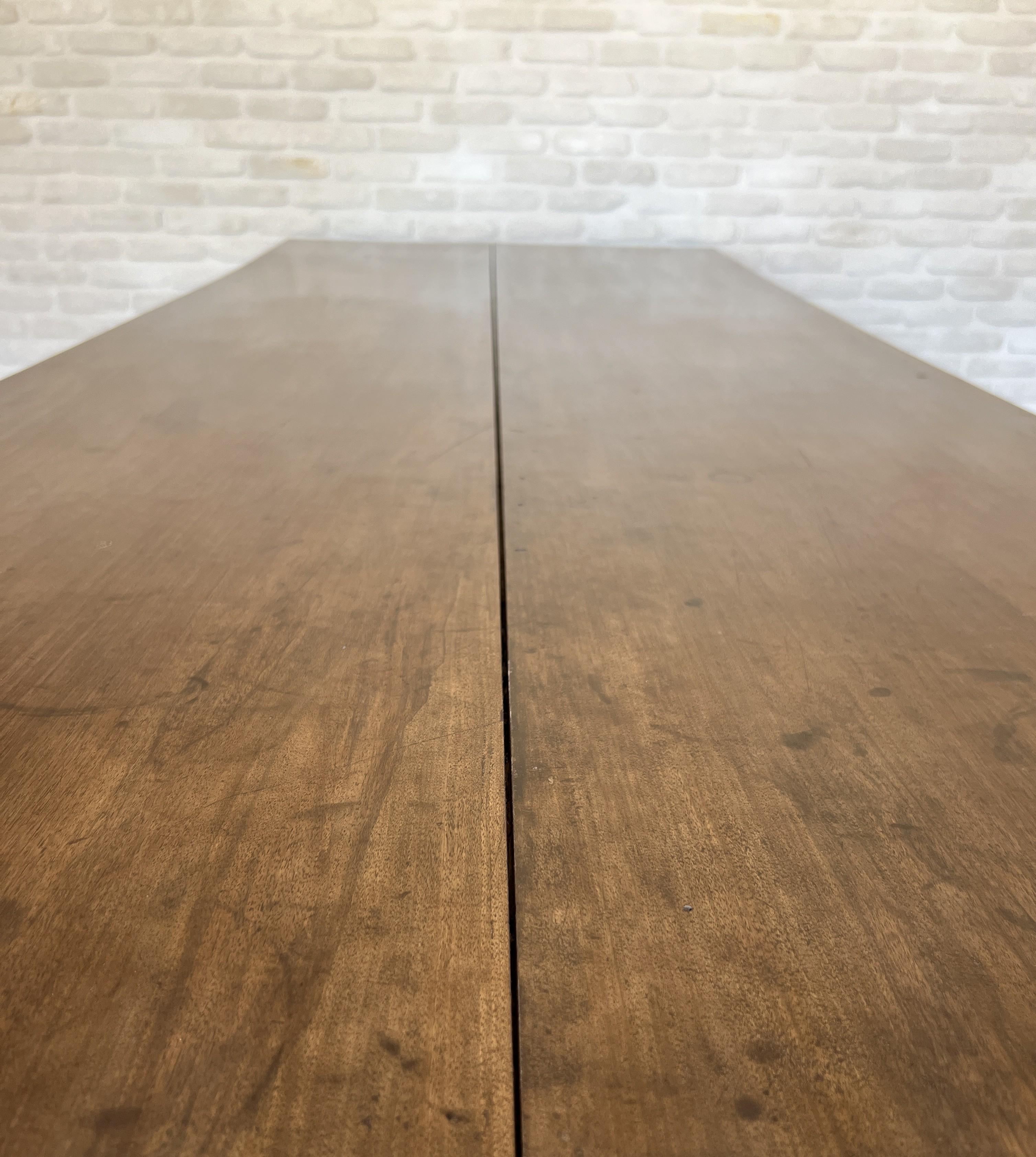 Italian 18th century 2 plank top Walnut Refectory Farm Table For Sale 2