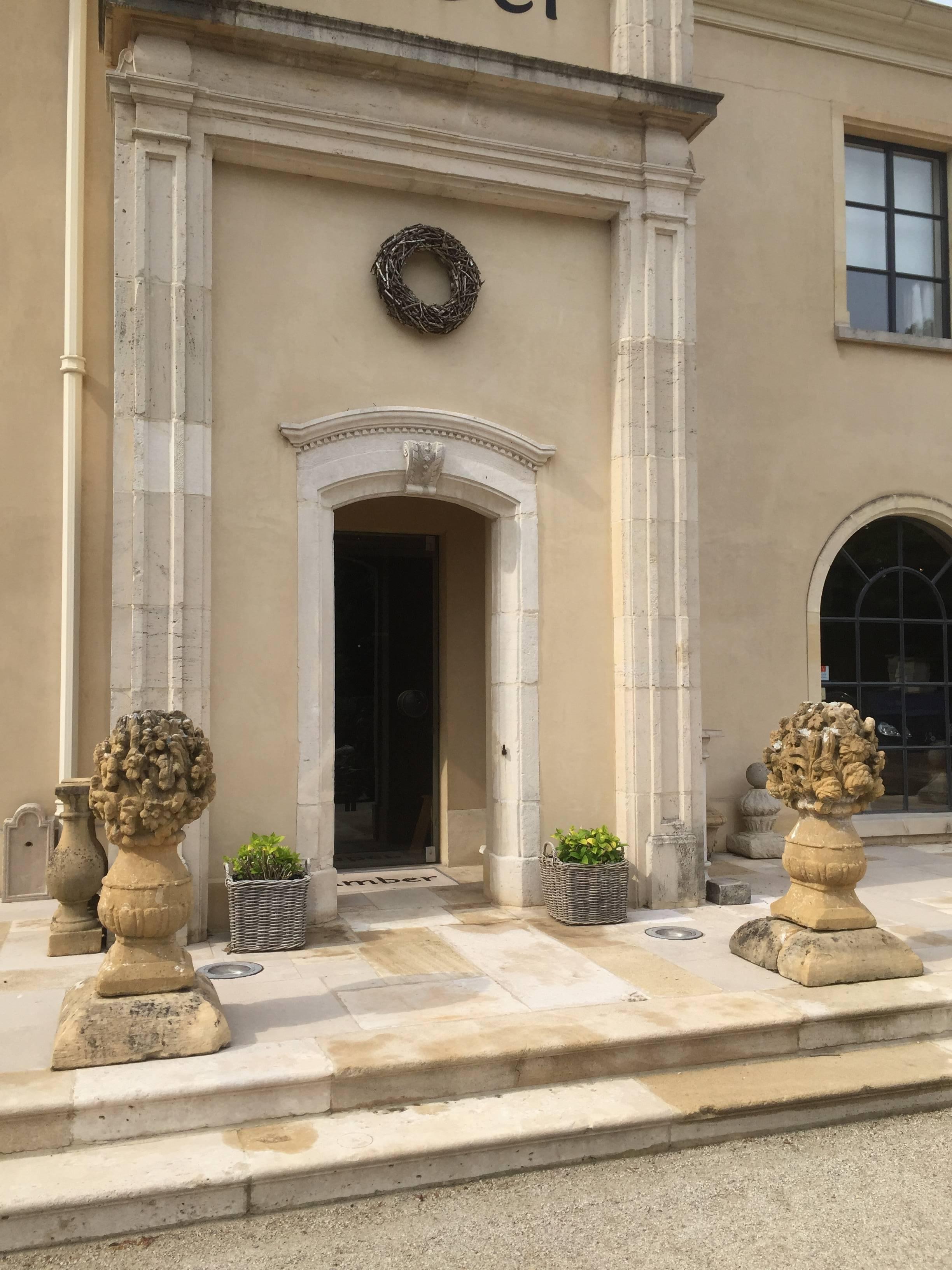 These so called 'Boucquets' were hand-carved in the late 17th century by French craftsmen. As the Baroque style found its French translation with Louis XIV architects and designers didn't stop at the castle gates. They also aspired to control nature