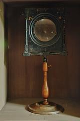 Vergrößerungsglas auf Ständer, 19. Jahrhundert