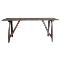 18th century walnut trestle mountain table