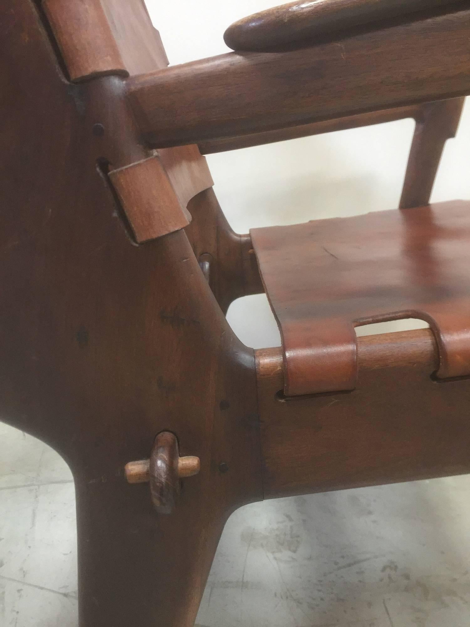 Angel Pazmino Lounge Chair In Excellent Condition In Vosselaar, BE