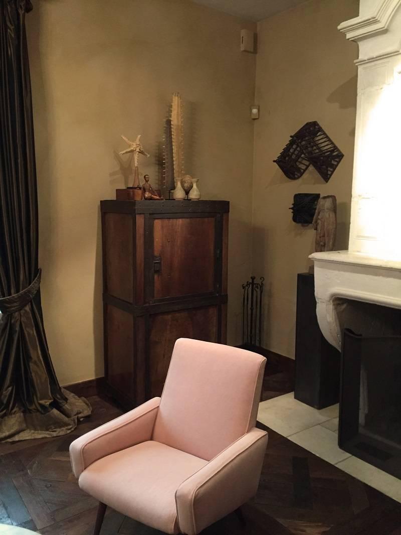 This 19th century strongbox or safe was made in Naples by local craftsmen. Its dovetailed one slabs walnut are hold together by hand-forged iron belts. Behind the reinforced door are several drawers and below is a hidden compartment. Strongboxes
