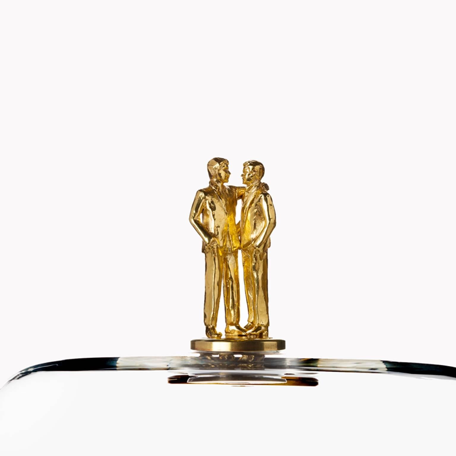 Moderne Intitulé Happy Ending An He+He Dome en verre et laiton en vente
