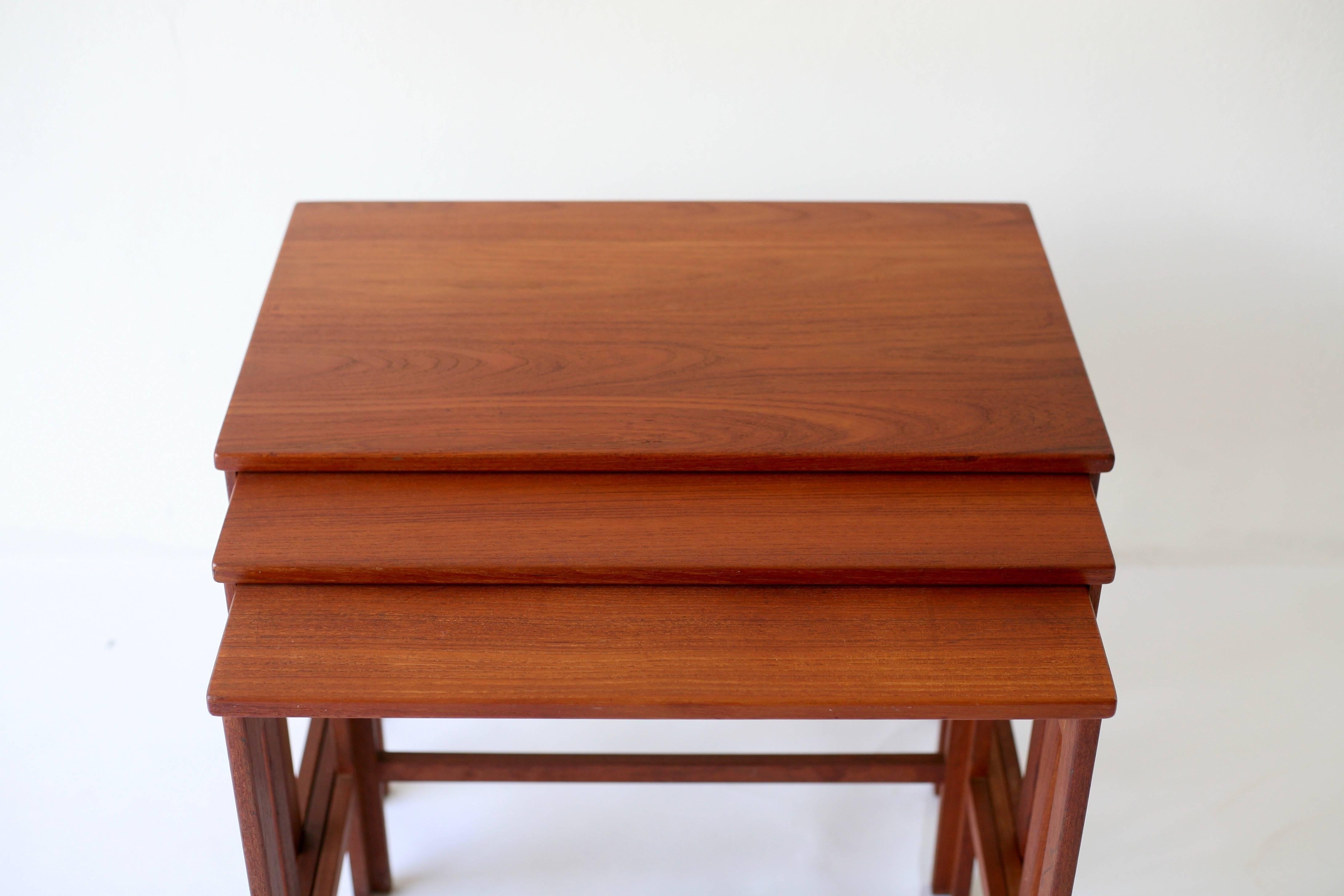 Mid-Century Modern Nesting Tables by Peter Hvidt and Orla Mölgaard Nielsen for France and Son For Sale