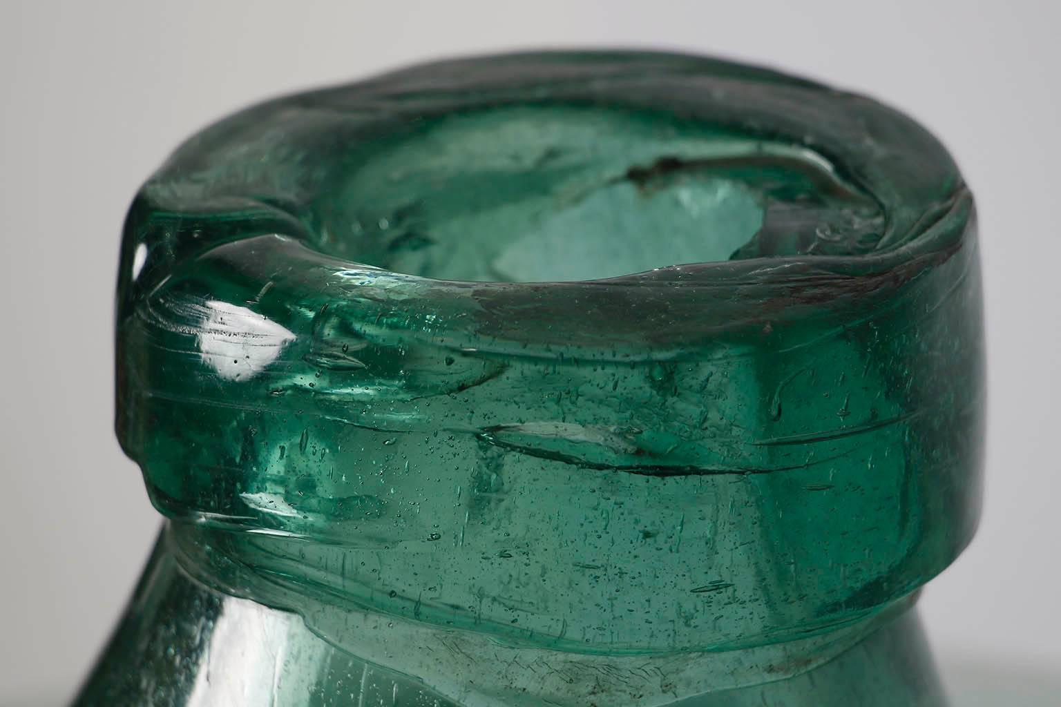 20th Century Green Handblow Glass Bottle/Demijohn from Oaxaca, Mexico 3