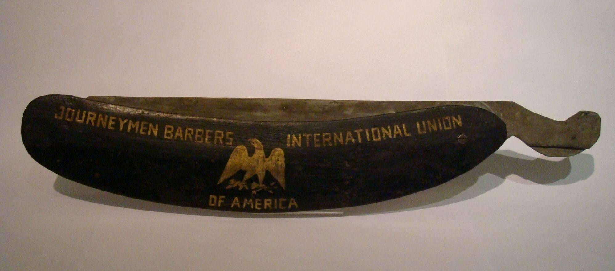 Antique razor trade sign, Folk Art, Americana. Razor shaving hair barber knife Folk Art.
Awesome antique razor/barber trade sign.

All handmade wood construction
hand-painted black sheath and silver blade, has some wear as you can see on the