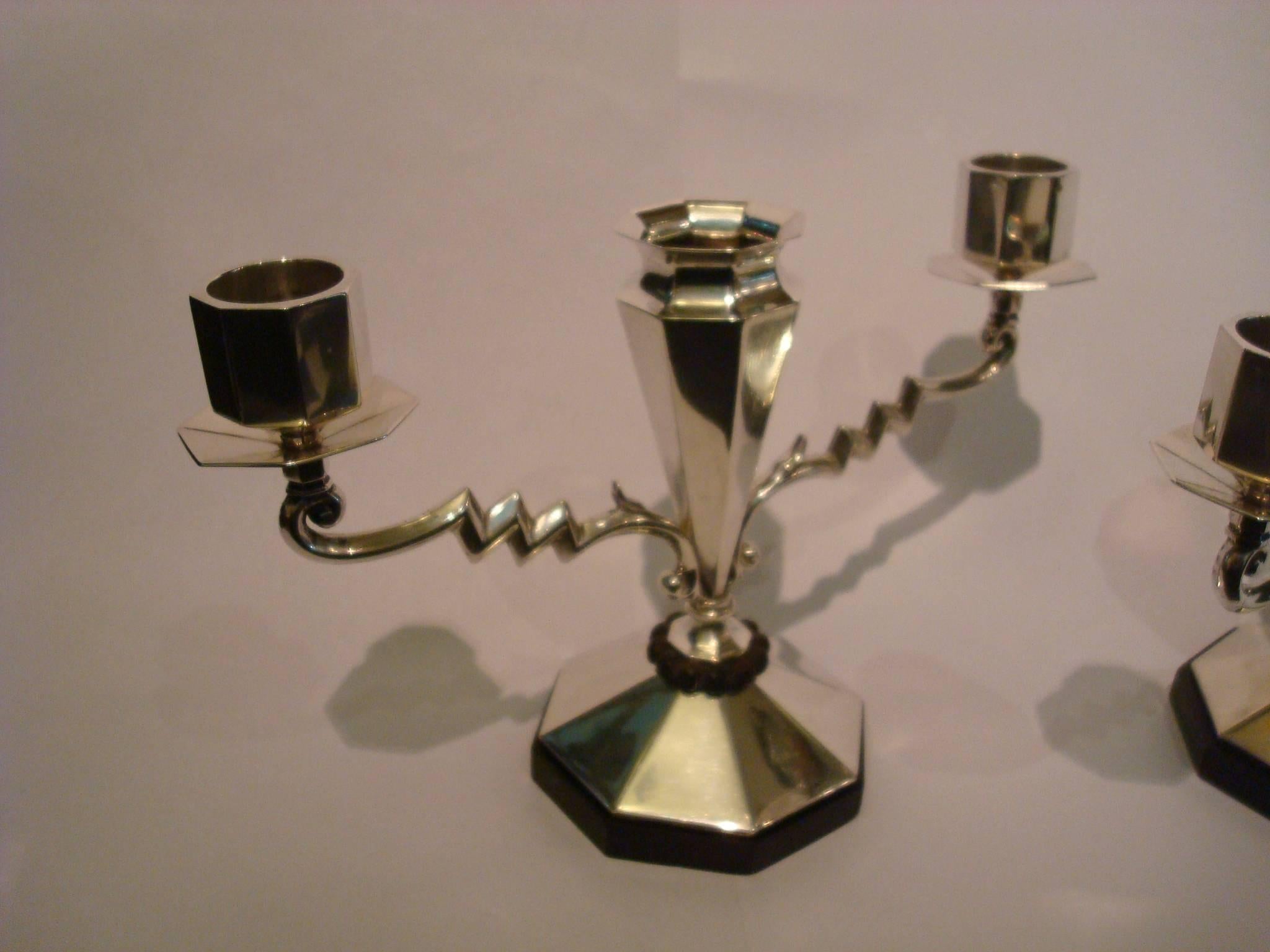 Pair of Art Deco Silver Candleholders with Flower Vase in the Middle For Sale 2