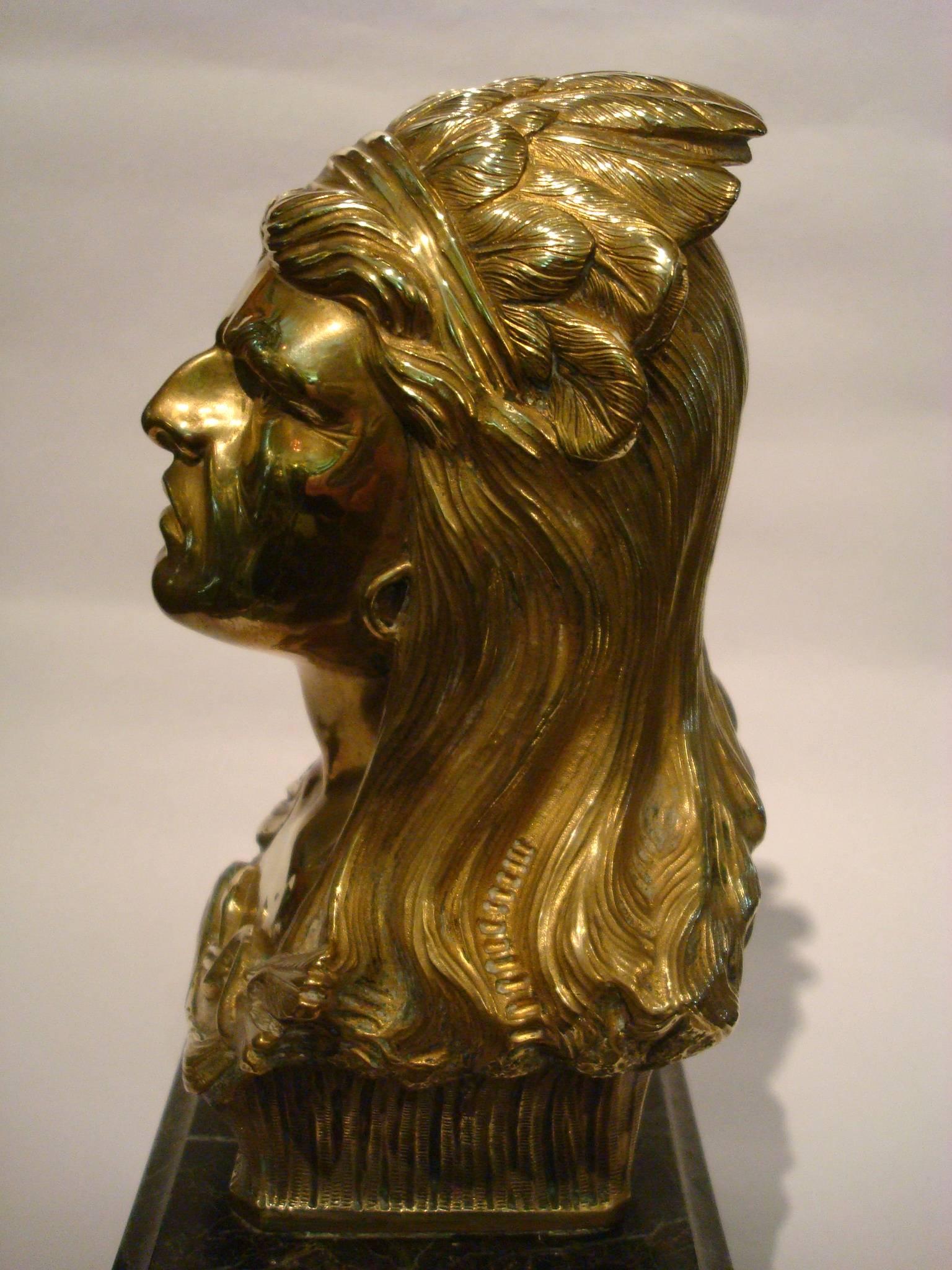 Native American-Indian Chief Bronze Sculpture In Good Condition In Buenos Aires, Olivos