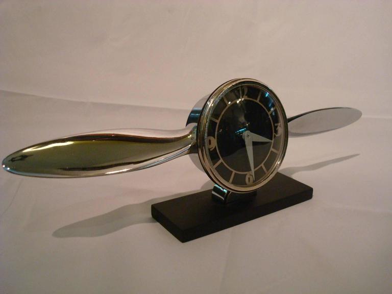 Streamline Airplane Propeller Desk Clock For Sale at 1stDibs airplane