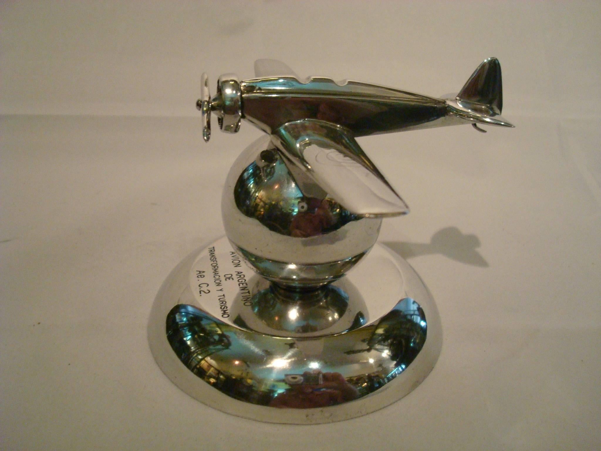 Art Deco Airplane Fighter over the World Paperweight, 1930s In Good Condition In Buenos Aires, Olivos