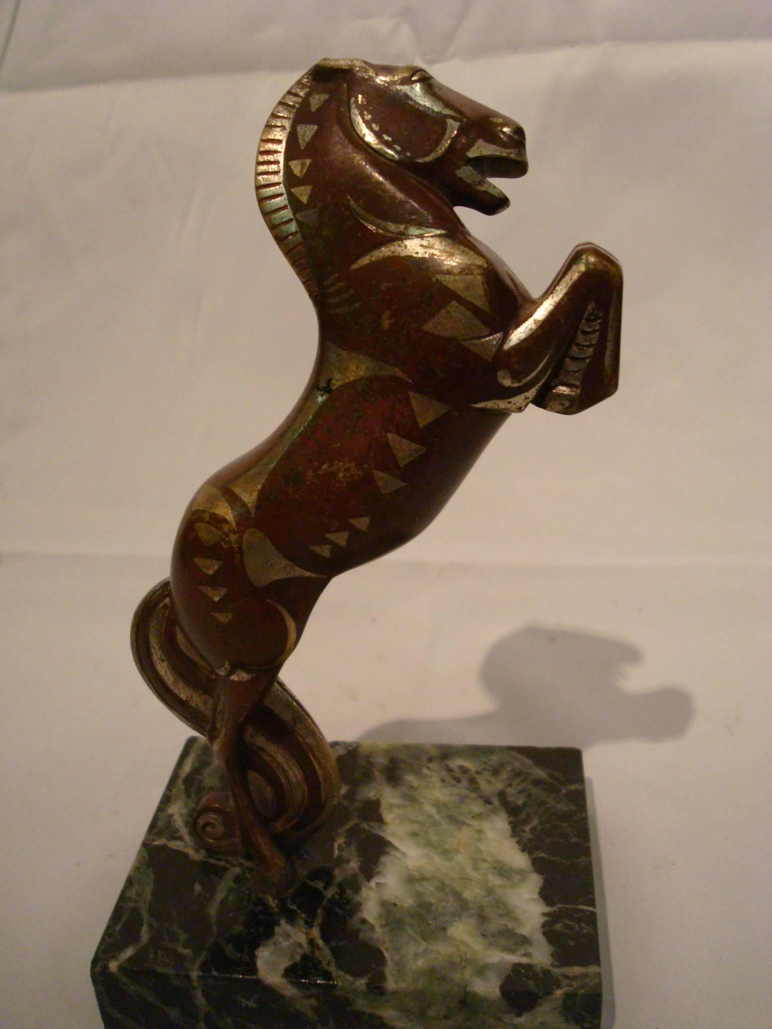 Art déco, kubistisches Kirschbaumpferd aus Bronze mit originaler Patina, 1920er Jahre im Angebot 4