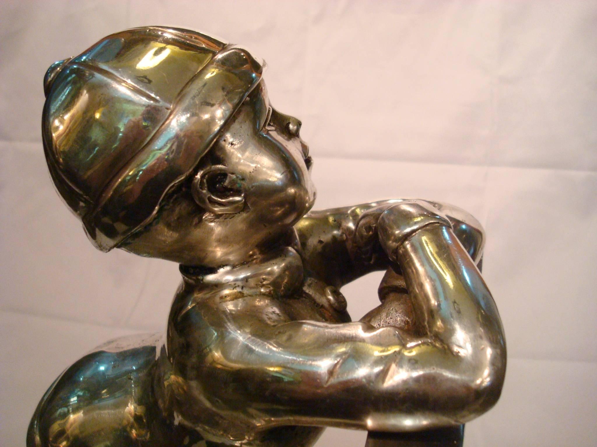 Alexander Kelety Boy Looking over the Fence Silvered Bronze Sculpture, Art Deco In Good Condition For Sale In Buenos Aires, Olivos
