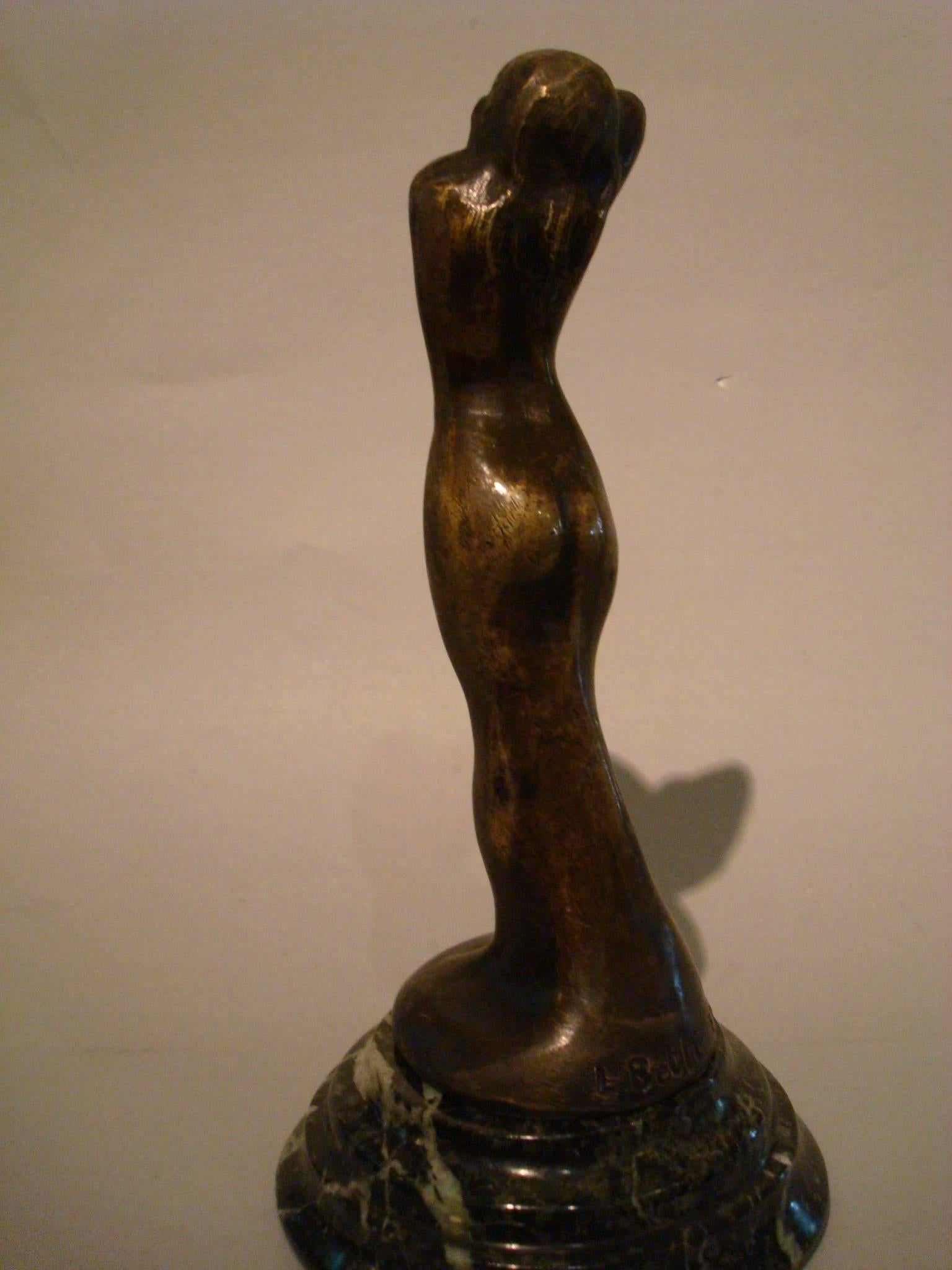 Art Deco Shy Naked Women Bronze, Briefbeschwerer, Car Mascot, Kapuze Ornament (Art déco) im Angebot