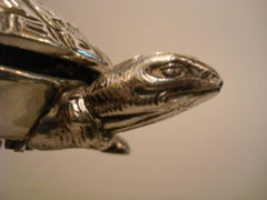 Schildpatt-Skulptur Silber-Tischglocke