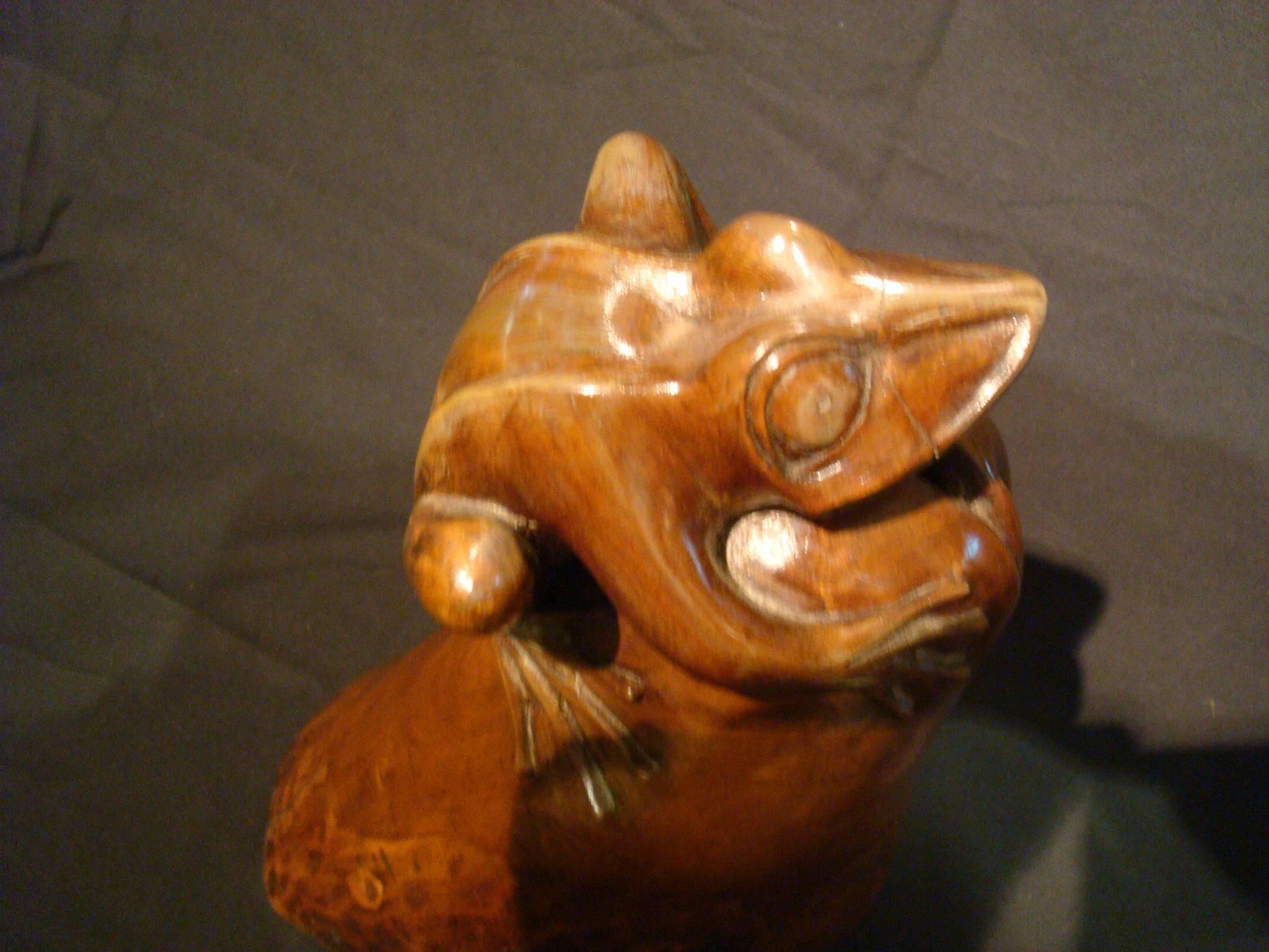 Art Deco Wooden Carved Comic Frog Sculpture, French, circa 1920 1