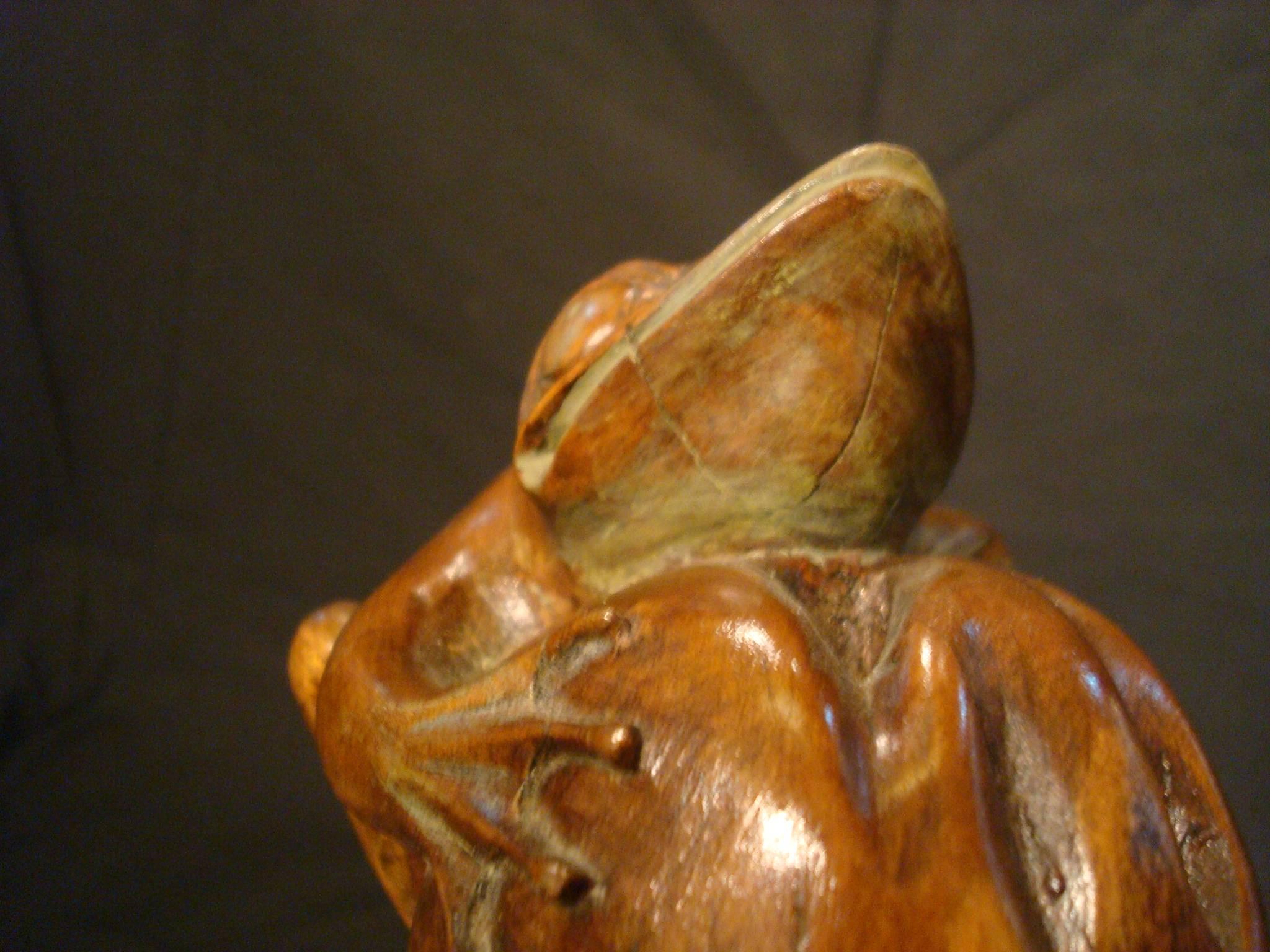 Art Deco Wooden Carved Comic Frog Sculpture, French, circa 1920 4