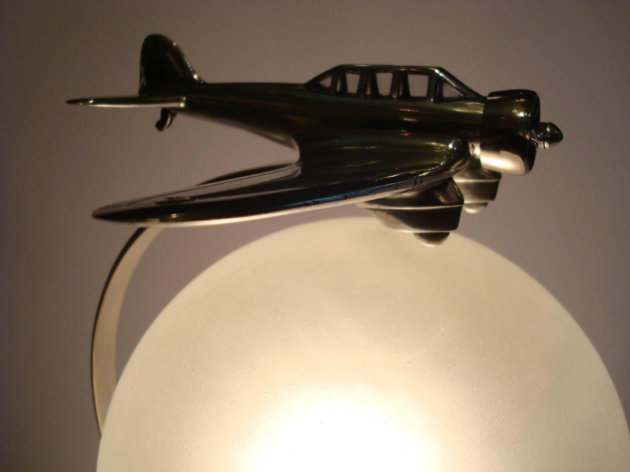 Airplane Fighter table Lamp. U.S.A., circa 1942 1